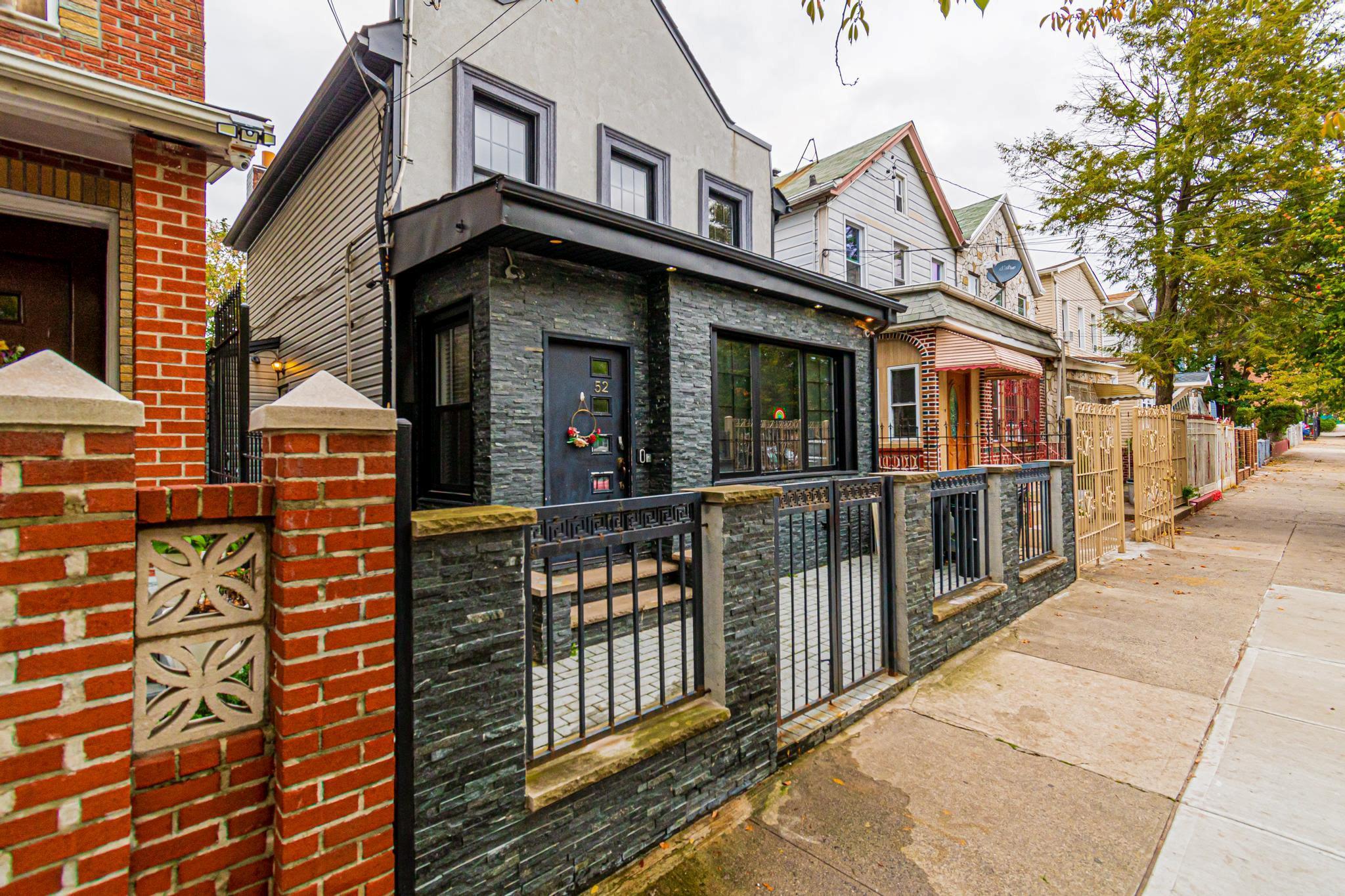 Single Family Bradford  Brooklyn, NY 11207, MLS-809086-11