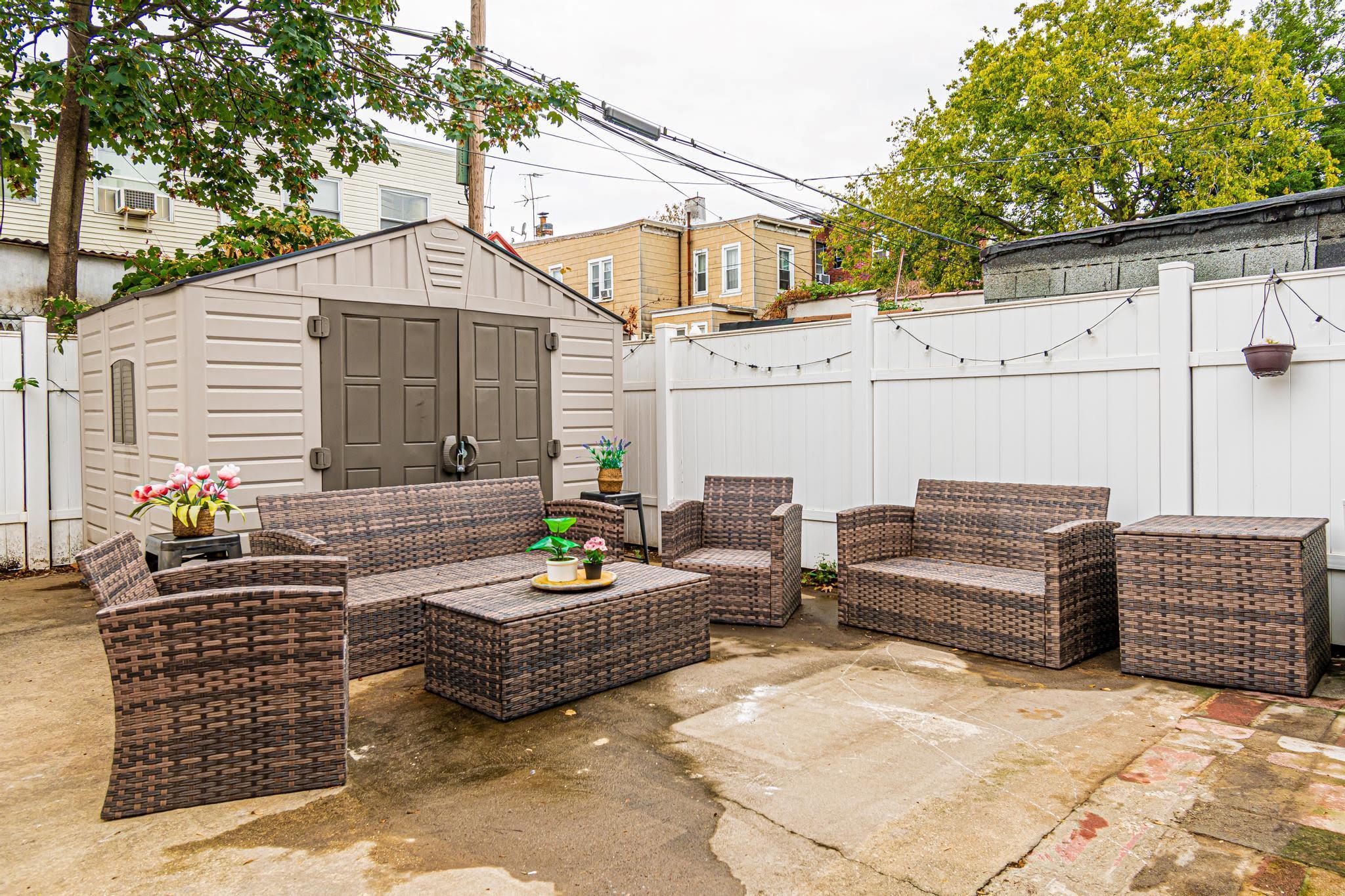 Single Family Bradford  Brooklyn, NY 11207, MLS-809086-22