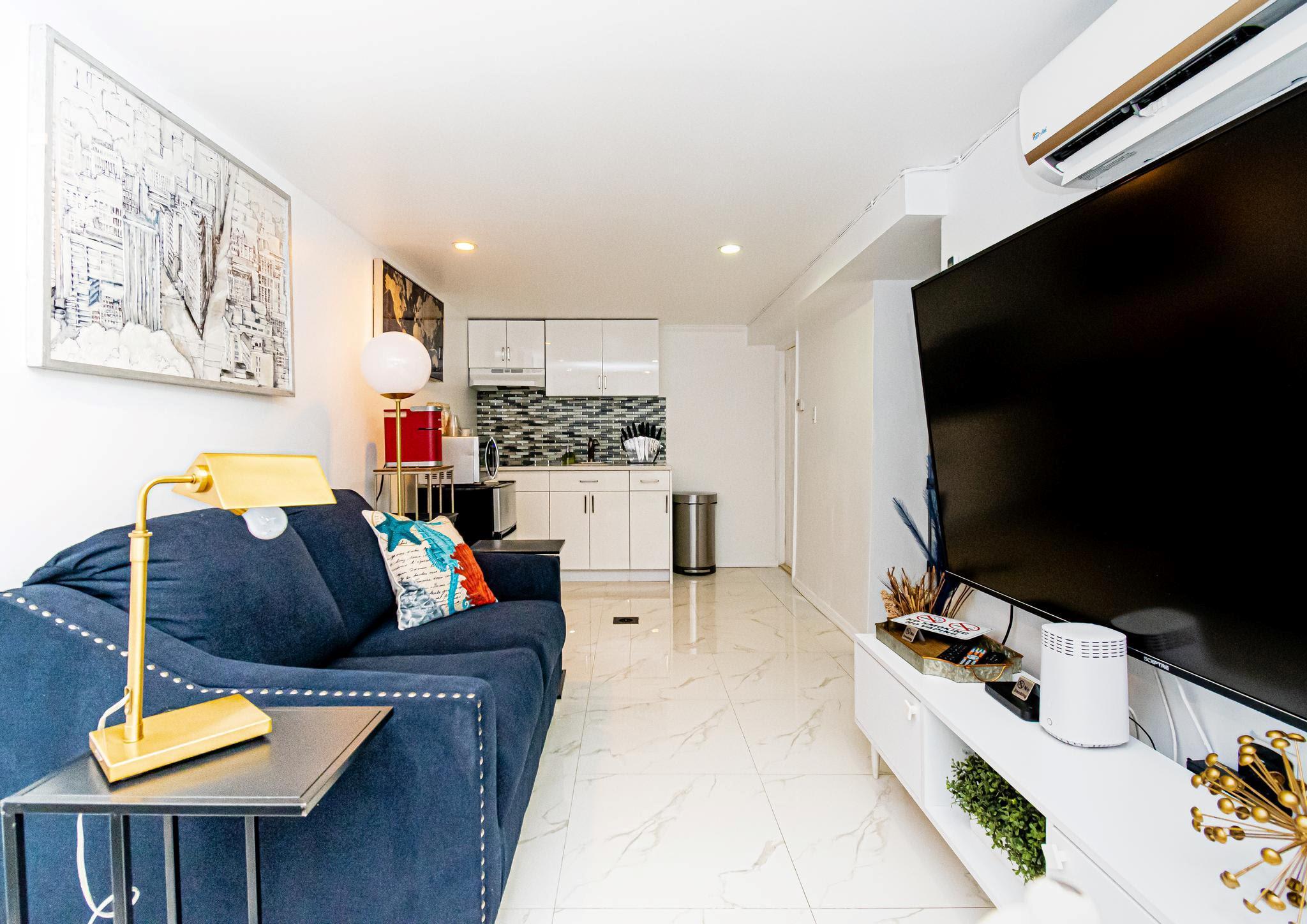 Single Family Bradford  Brooklyn, NY 11207, MLS-809086-8