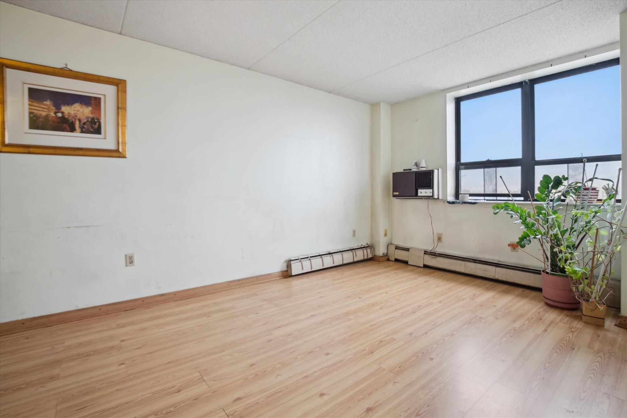 Condo 110th  Manhattan, NY 10026, MLS-809160-14
