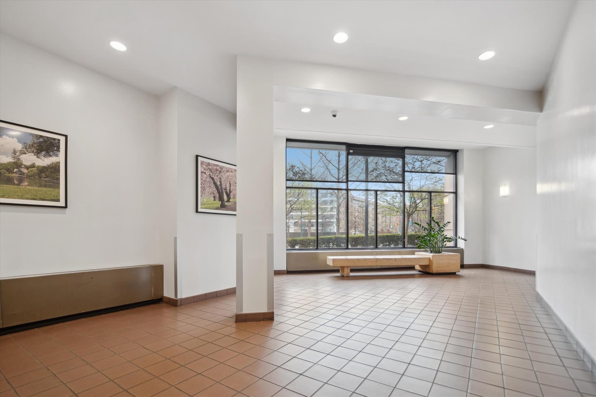 Condo 110th  Manhattan, NY 10026, MLS-809160-18