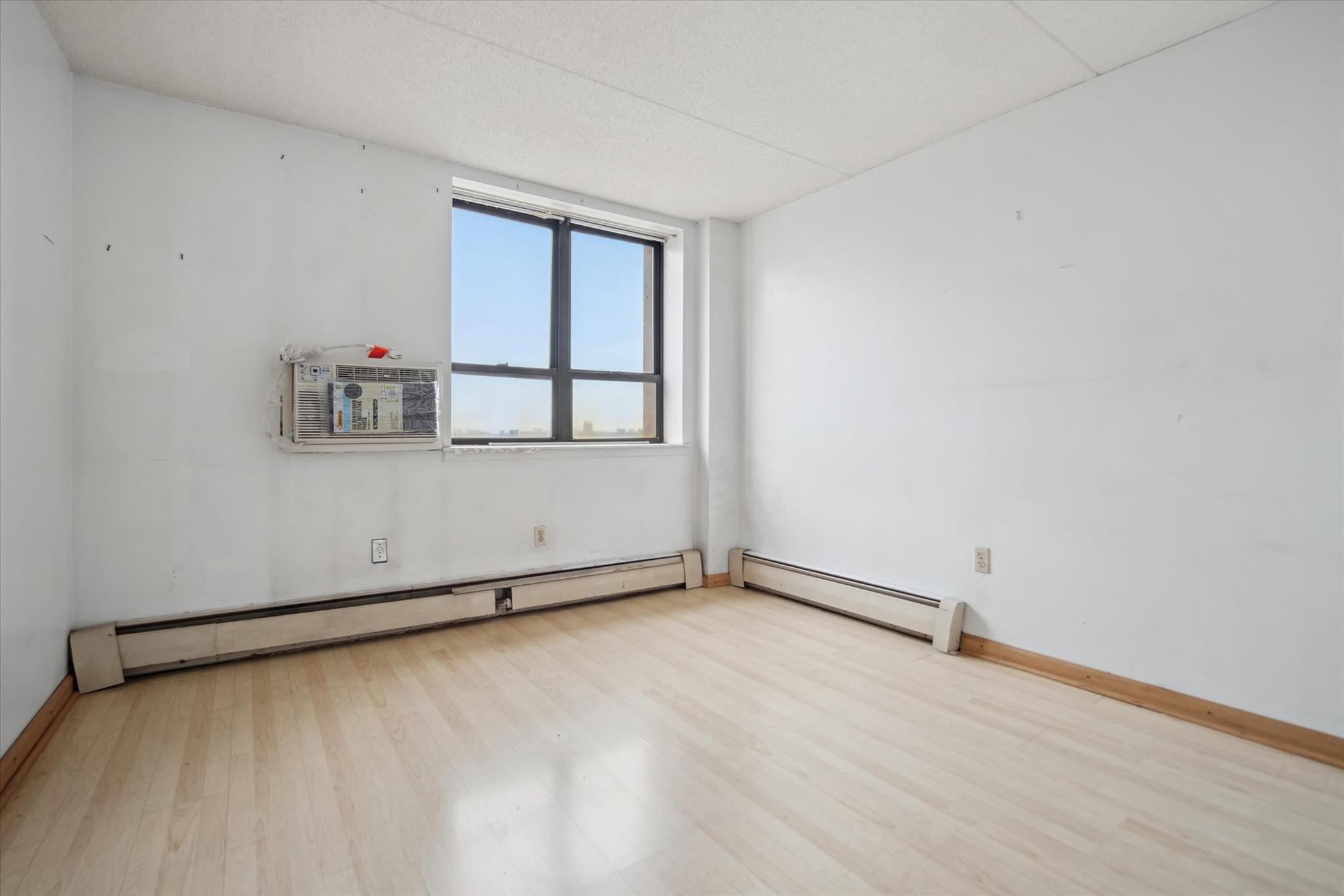 Condo 110th  Manhattan, NY 10026, MLS-809160-7