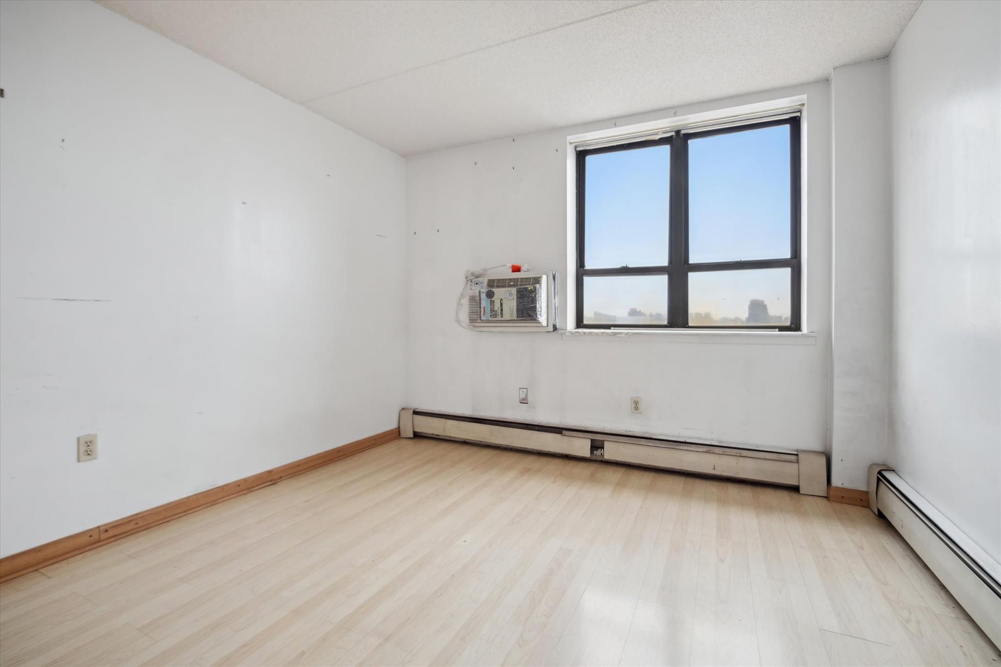 Condo 110th  Manhattan, NY 10026, MLS-809160-8