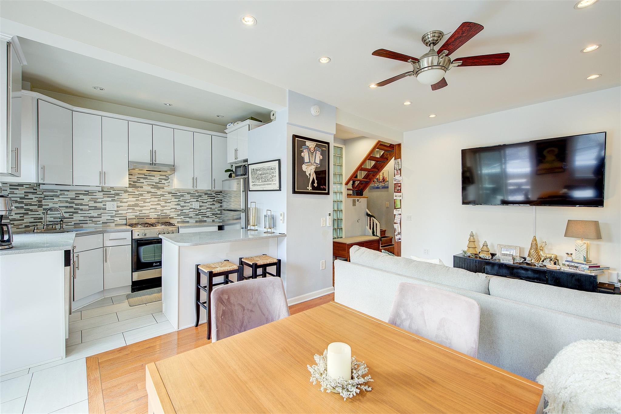 Single Family 41 Street  Queens, NY 11103, MLS-809191-17