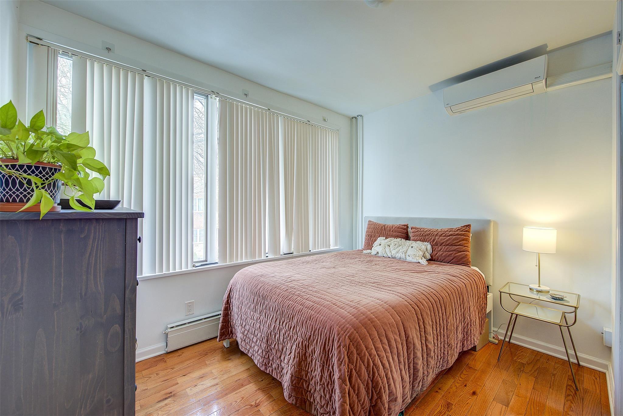 Single Family 41 Street  Queens, NY 11103, MLS-809191-28