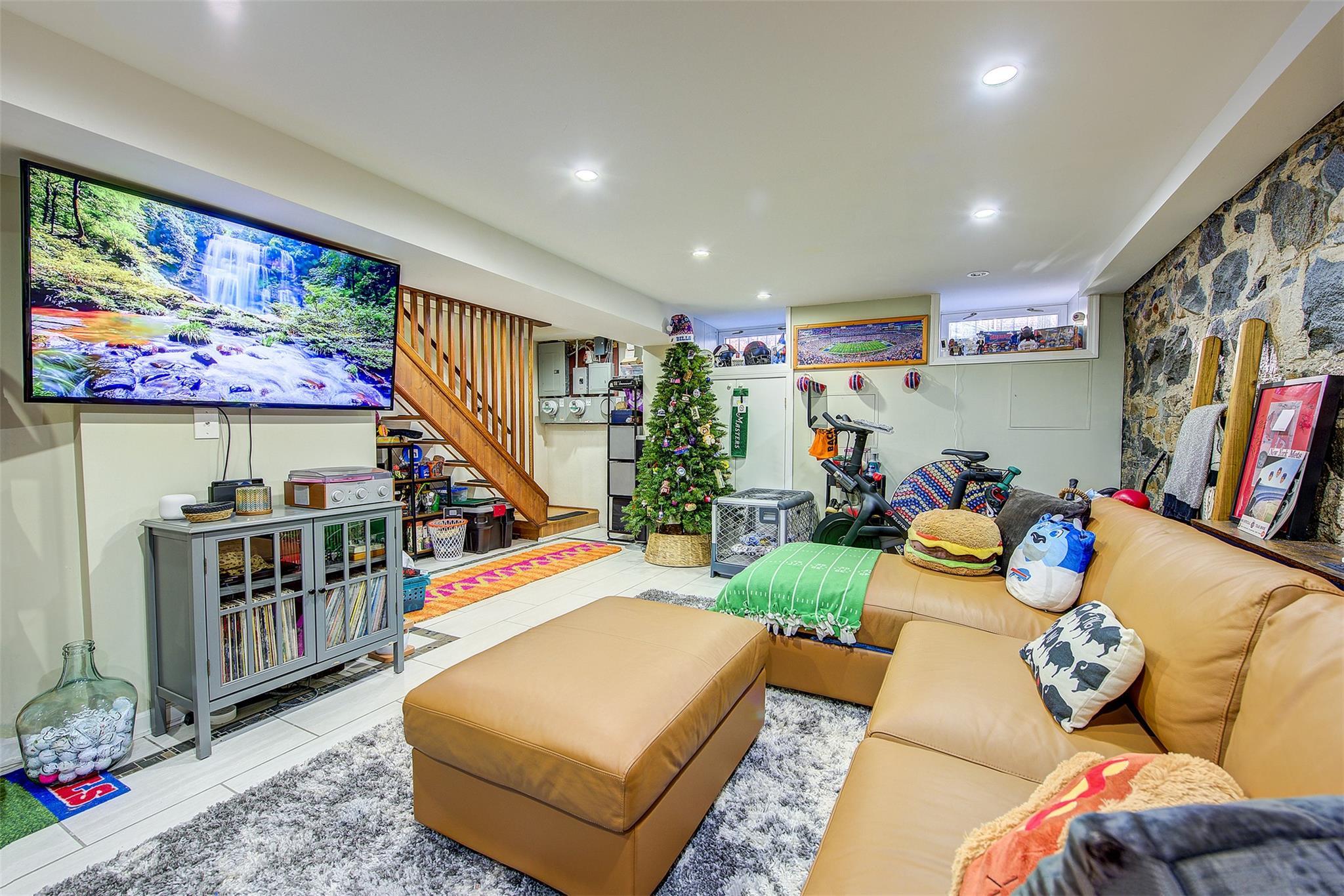 Single Family 41 Street  Queens, NY 11103, MLS-809191-39
