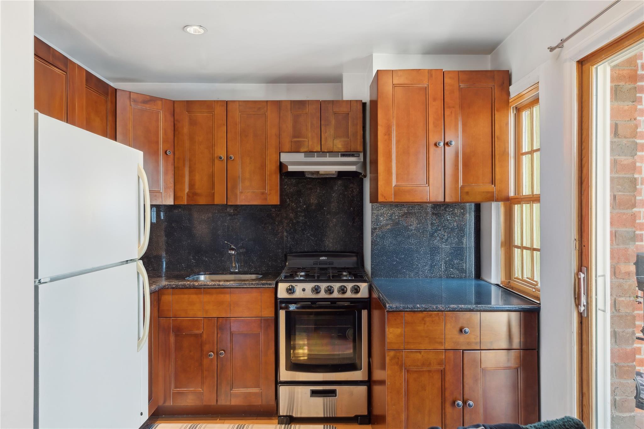 Commercial Sale Newtown  Queens, NY 11103, MLS-809204-17