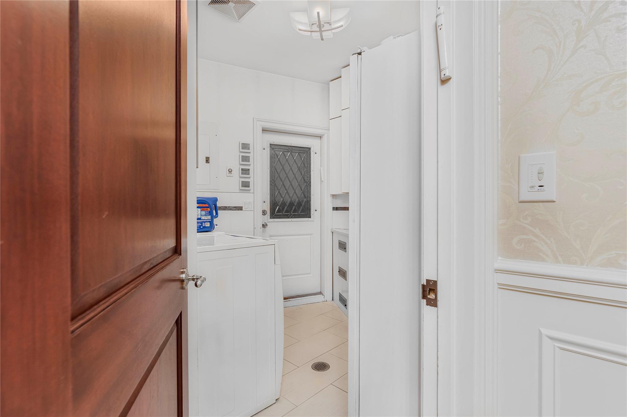 Condo Wallabout St #penthouse  Brooklyn, NY 11206-4317, MLS-809243-26