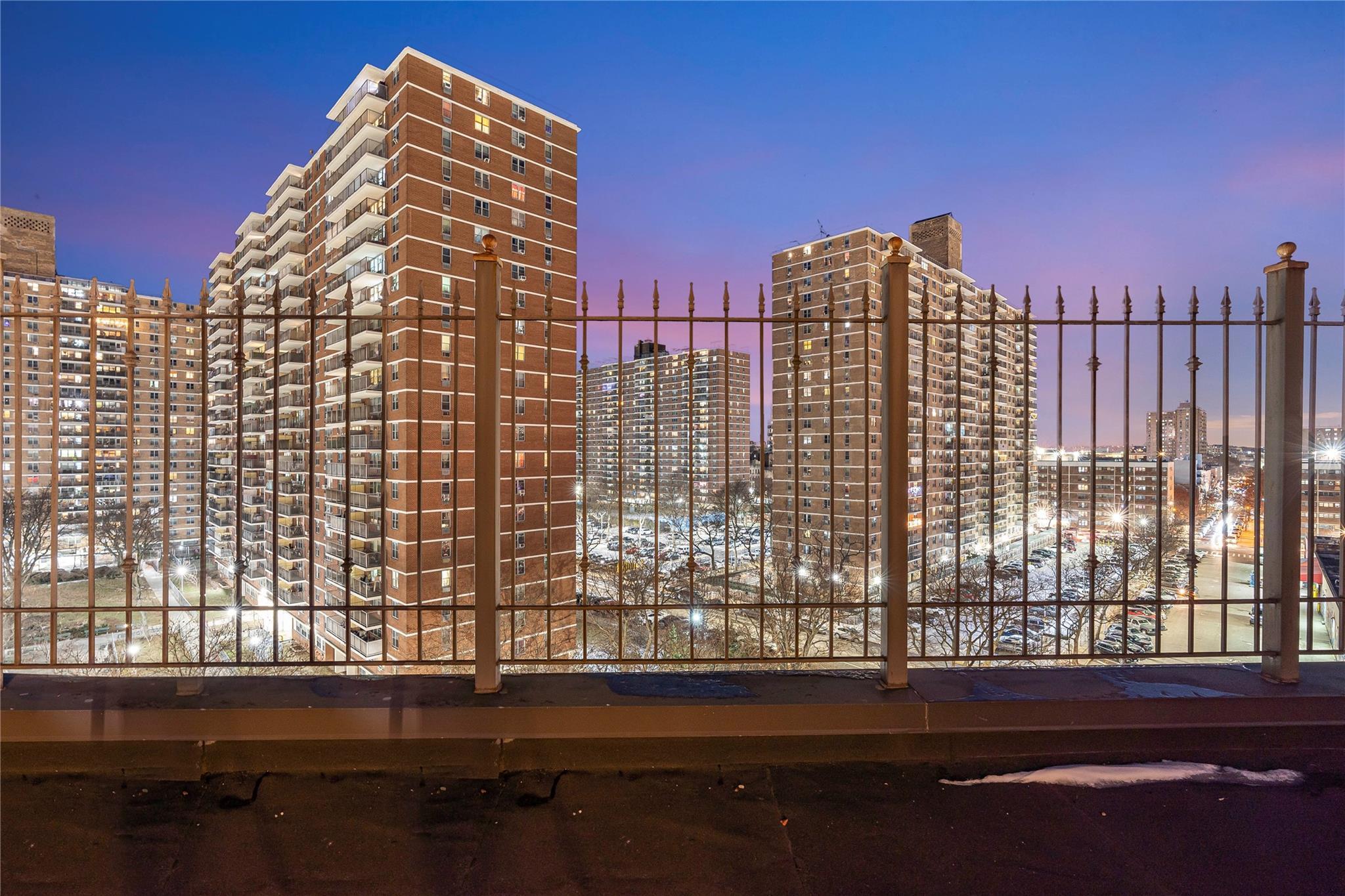 Condo Wallabout St #penthouse  Brooklyn, NY 11206-4317, MLS-809243-33