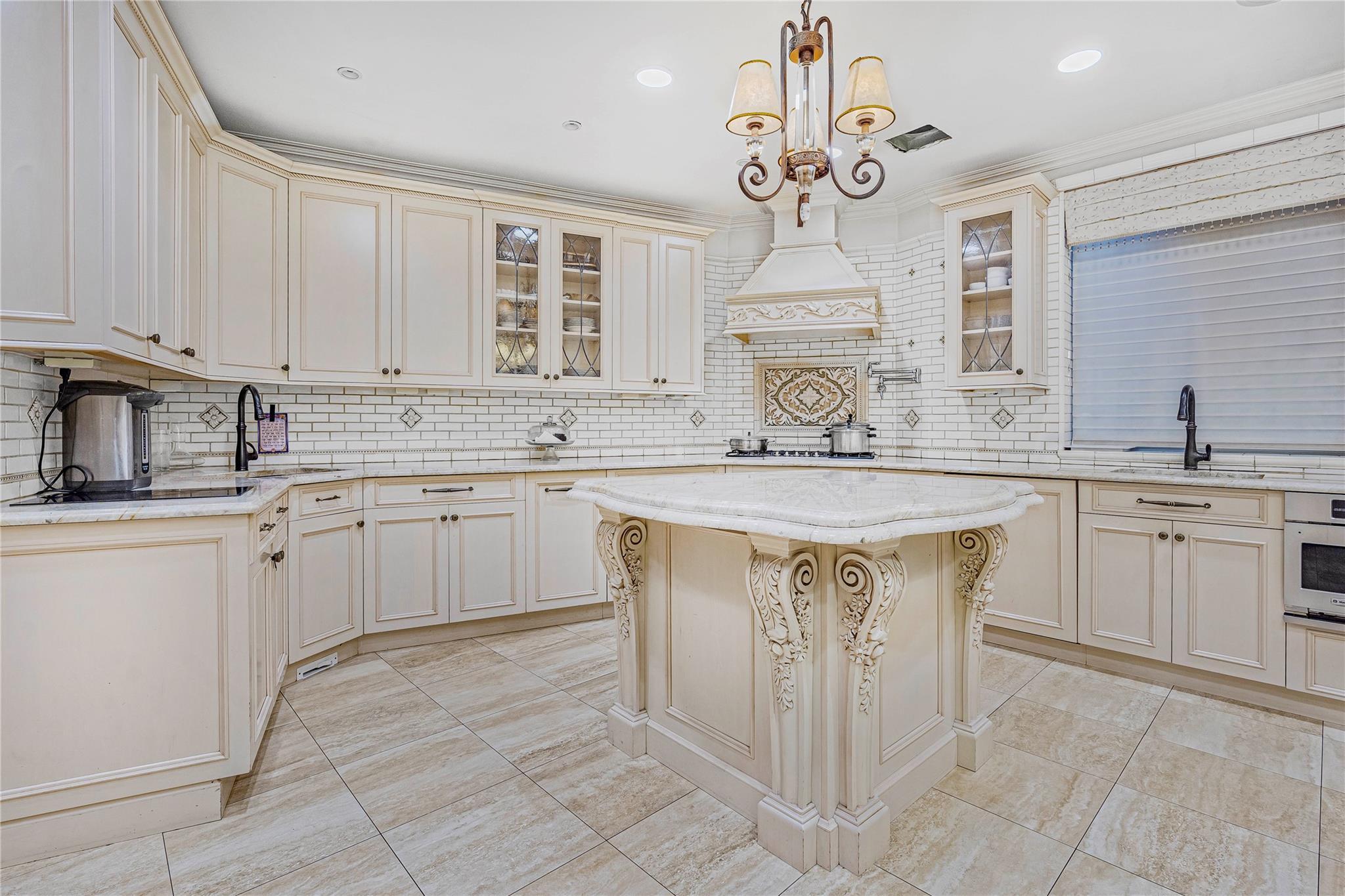 Condo Wallabout St #penthouse  Brooklyn, NY 11206-4317, MLS-809243-4