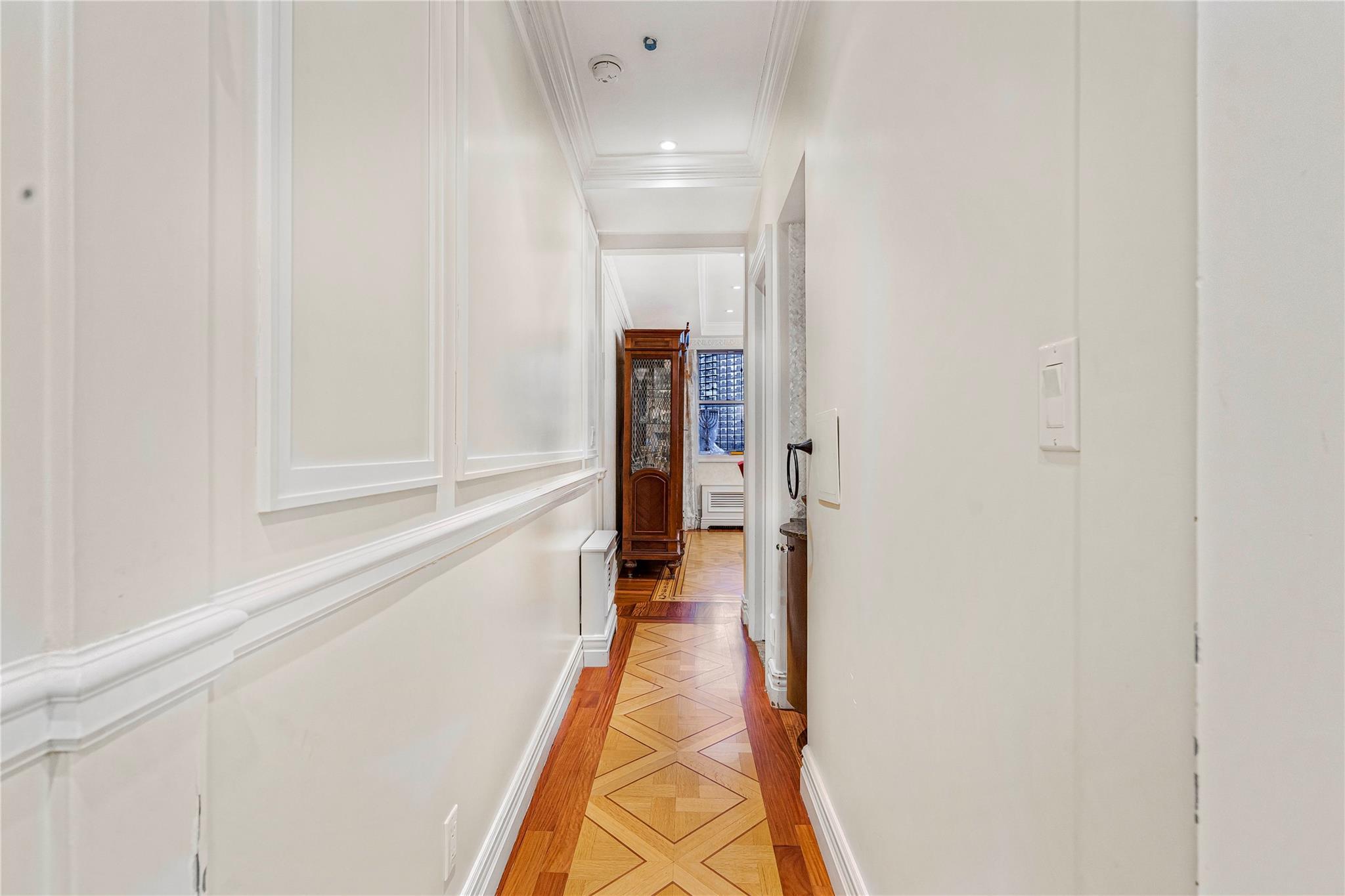 Condo Wallabout St #penthouse  Brooklyn, NY 11206-4317, MLS-809243-8