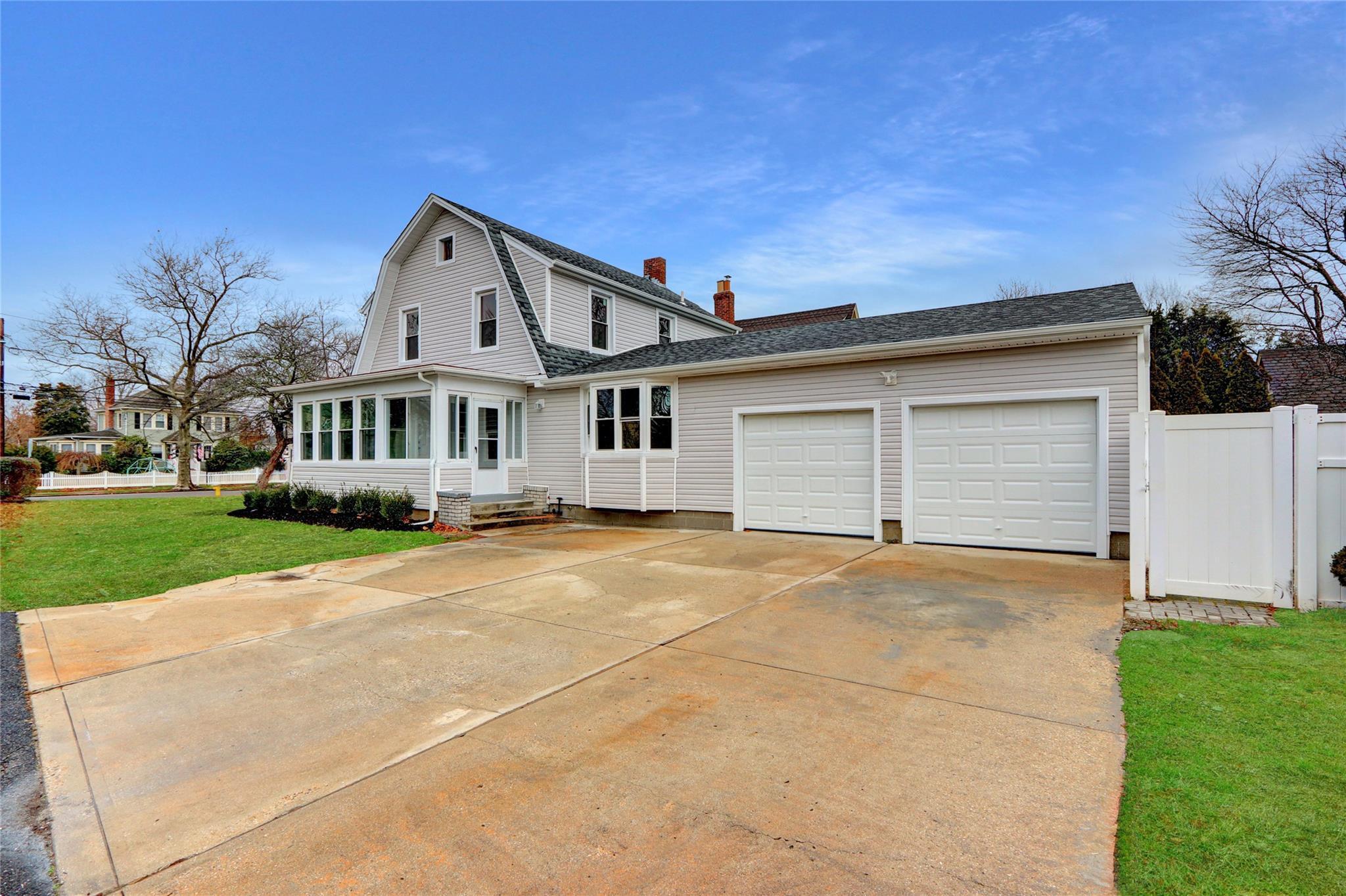 Single Family Jayne  Suffolk County, NY 11772, MLS-809264-3