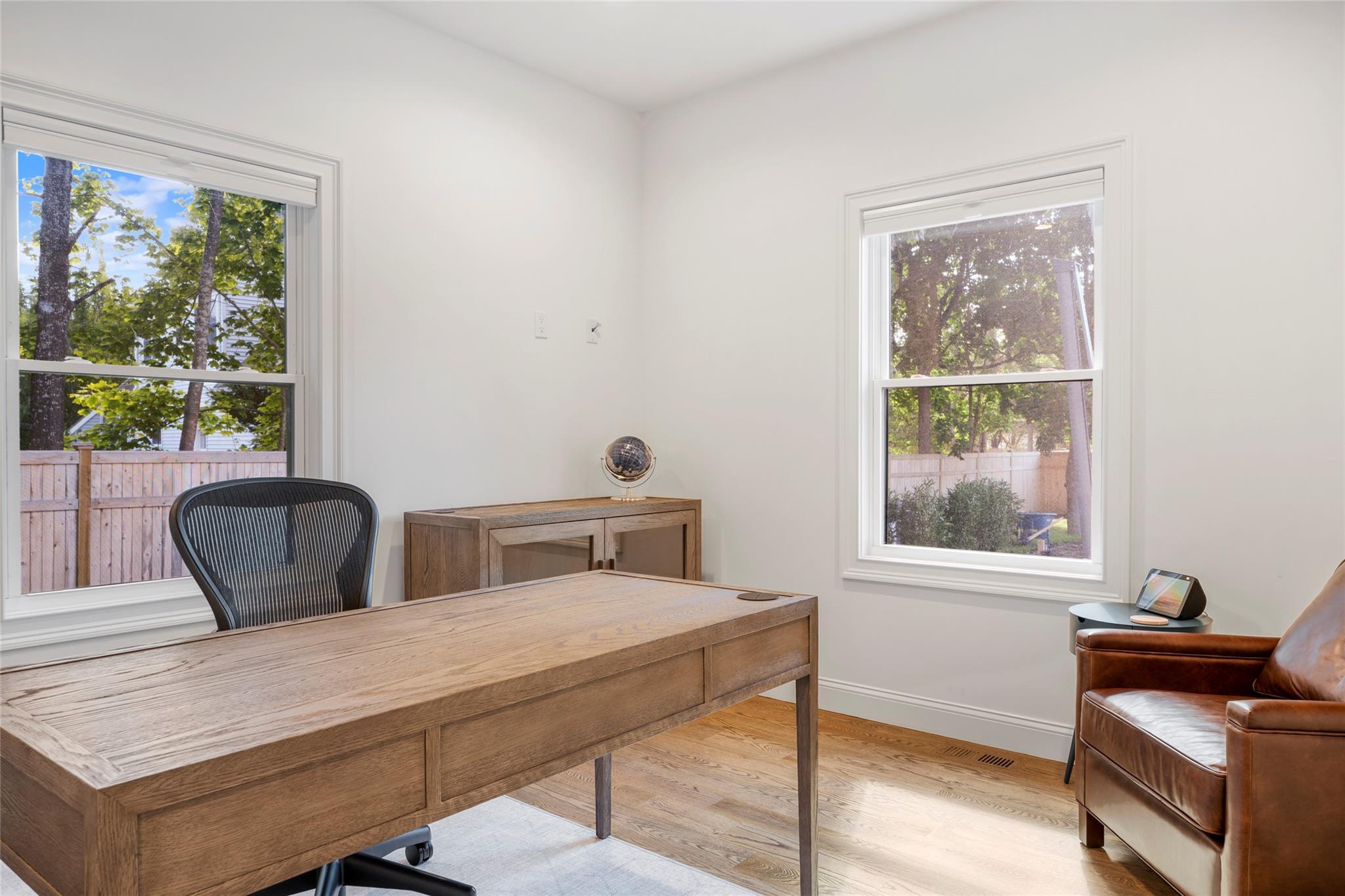 Apartment Old Country  Suffolk County, NY 11977, MLS-809302-10