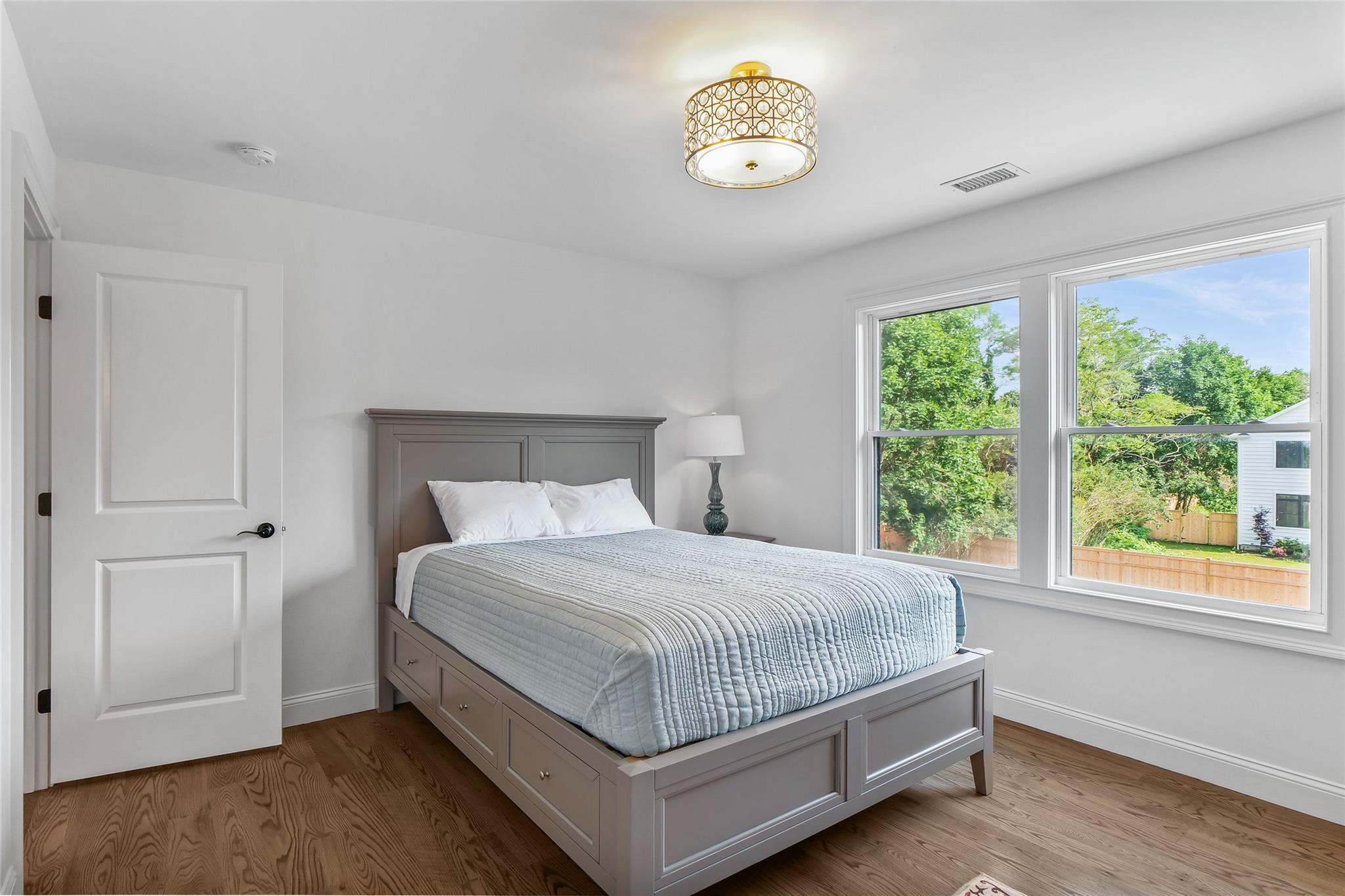 Apartment Old Country  Suffolk County, NY 11977, MLS-809302-15