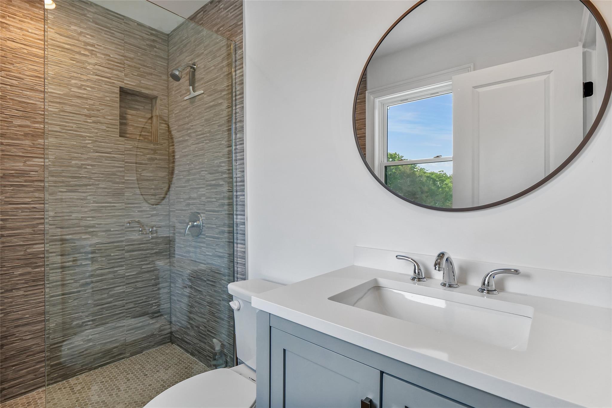 Apartment Old Country  Suffolk County, NY 11977, MLS-809302-16