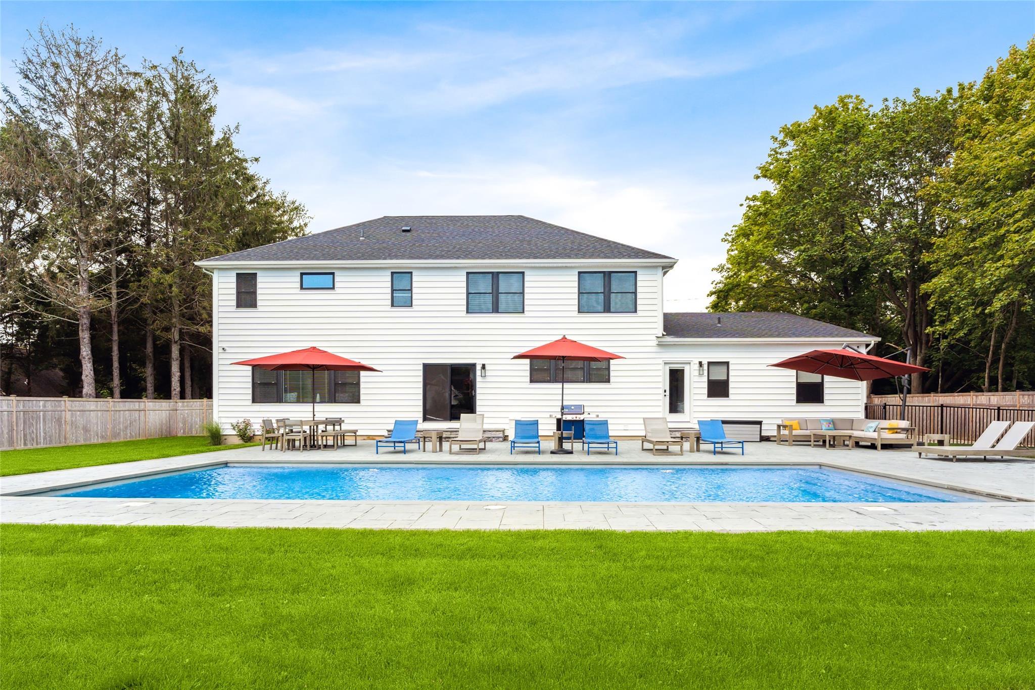Apartment Old Country  Suffolk County, NY 11977, MLS-809302-3