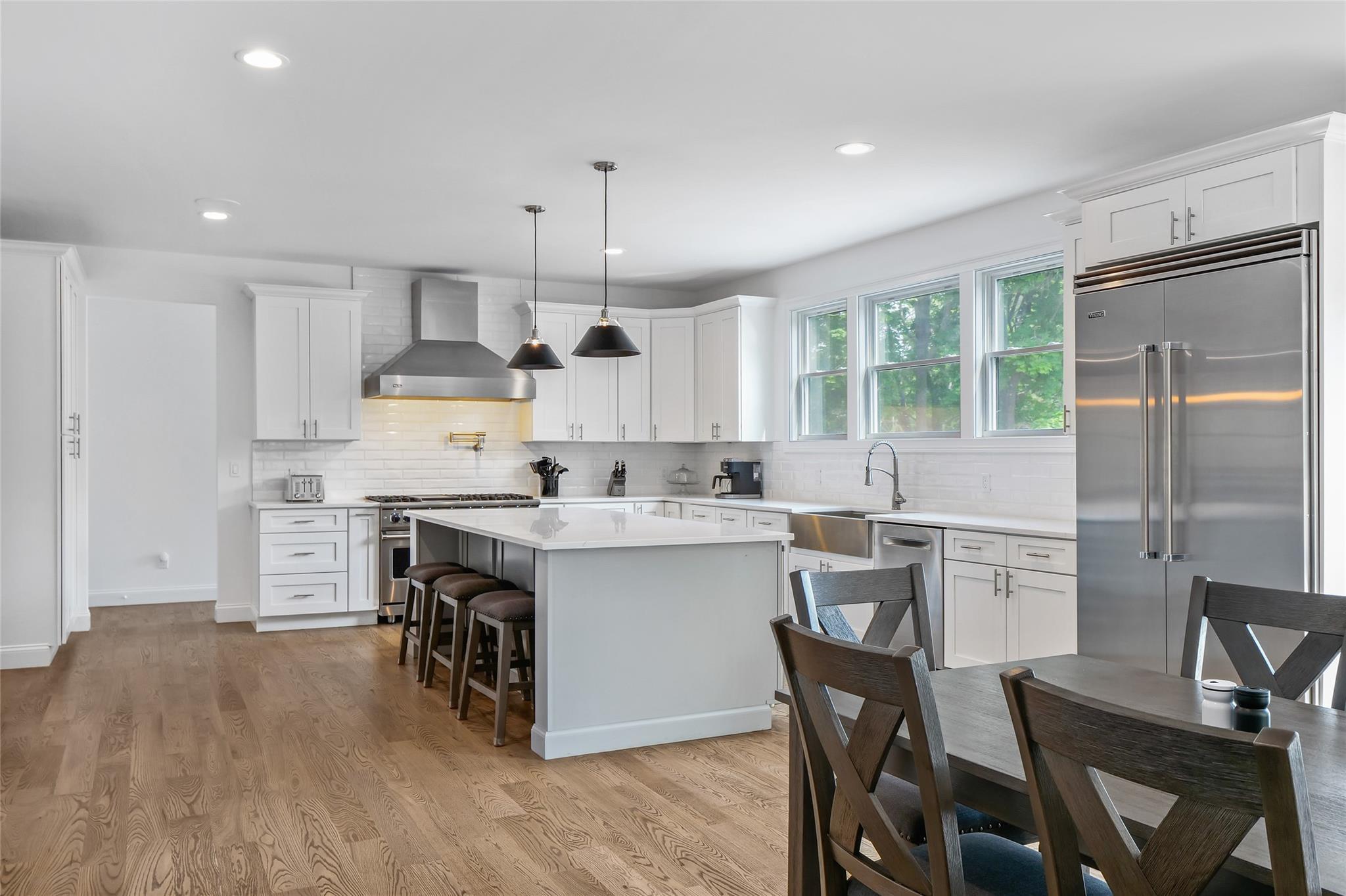 Apartment Old Country  Suffolk County, NY 11977, MLS-809302-7