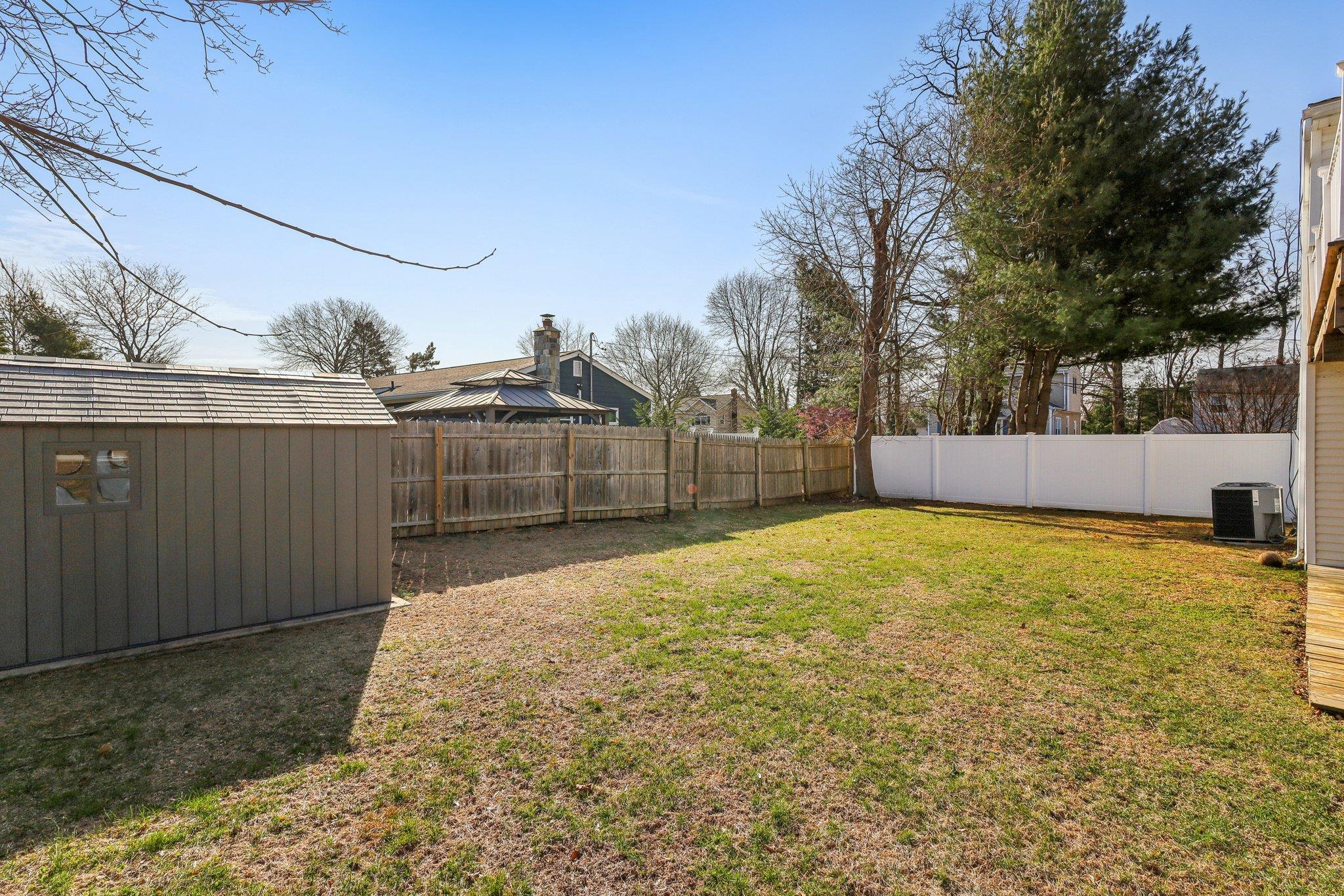 Single Family Dehan  Suffolk County, NY 11787, MLS-809304-42