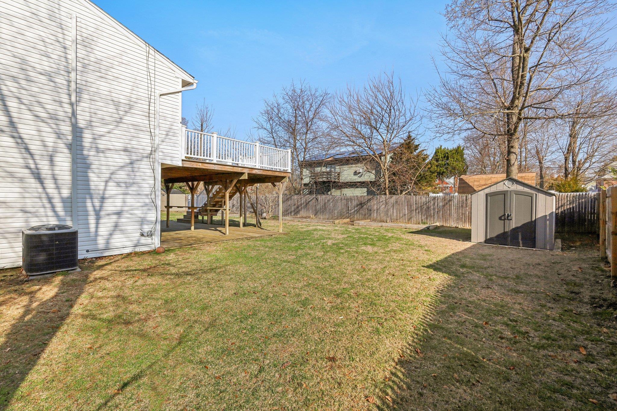 Single Family Dehan  Suffolk County, NY 11787, MLS-809304-43