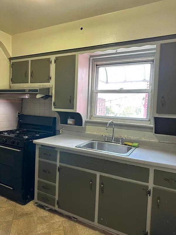 Single Family Newtown  Queens, NY 11103, MLS-809390-14
