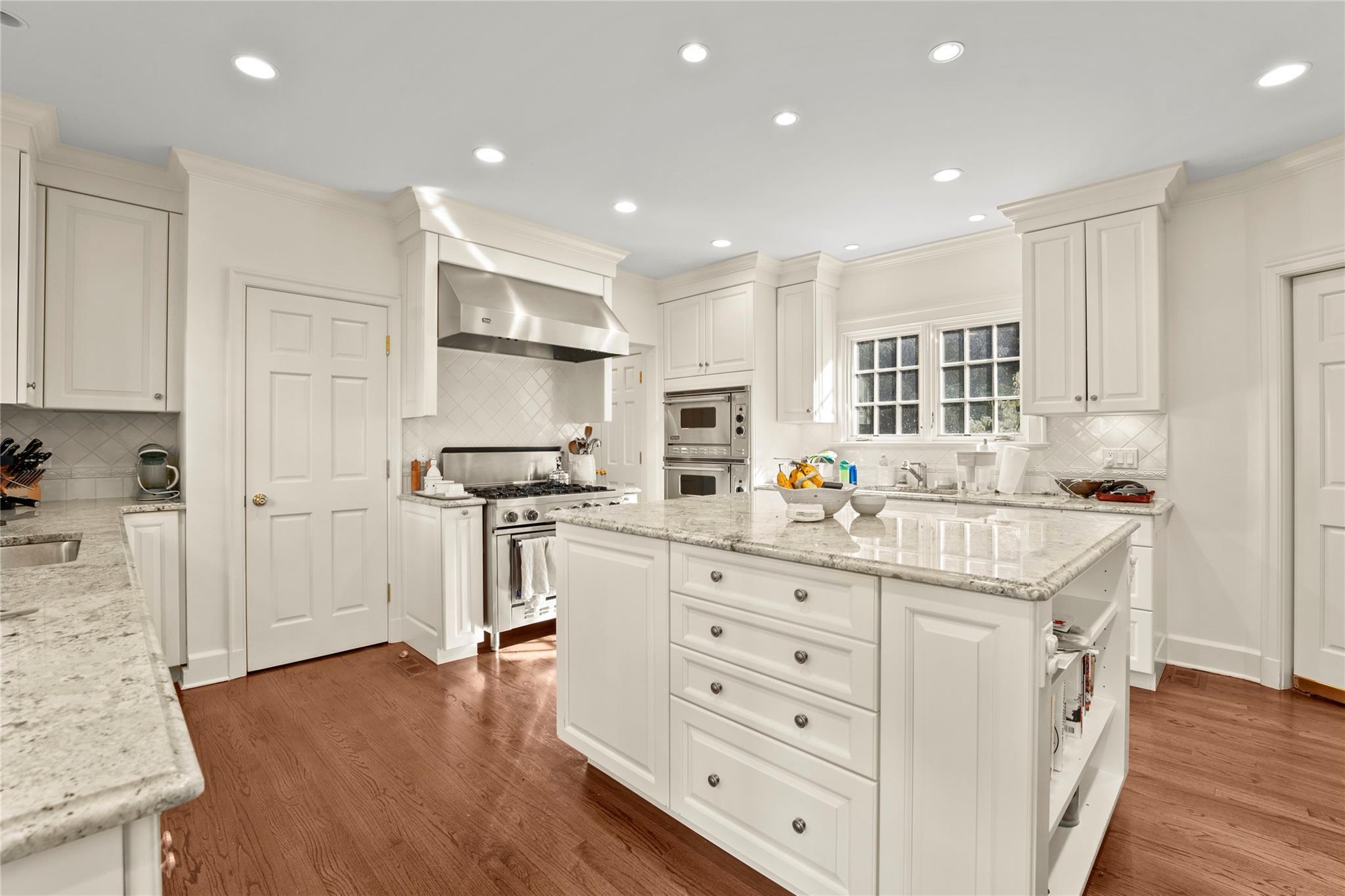 Single Family Moore  Westchester County, NY 10708, MLS-809495-9