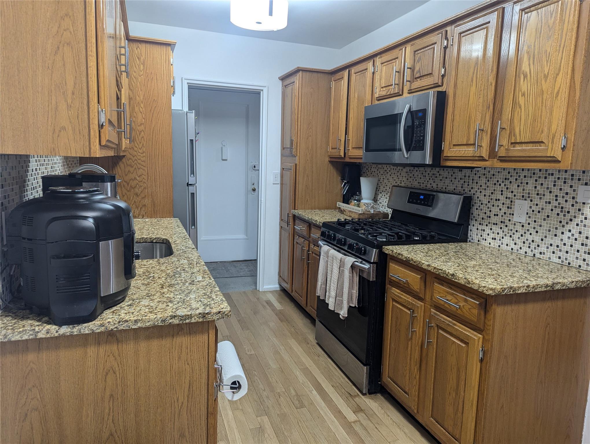 Coop Palmer  Westchester County, NY 10708, MLS-809763-4