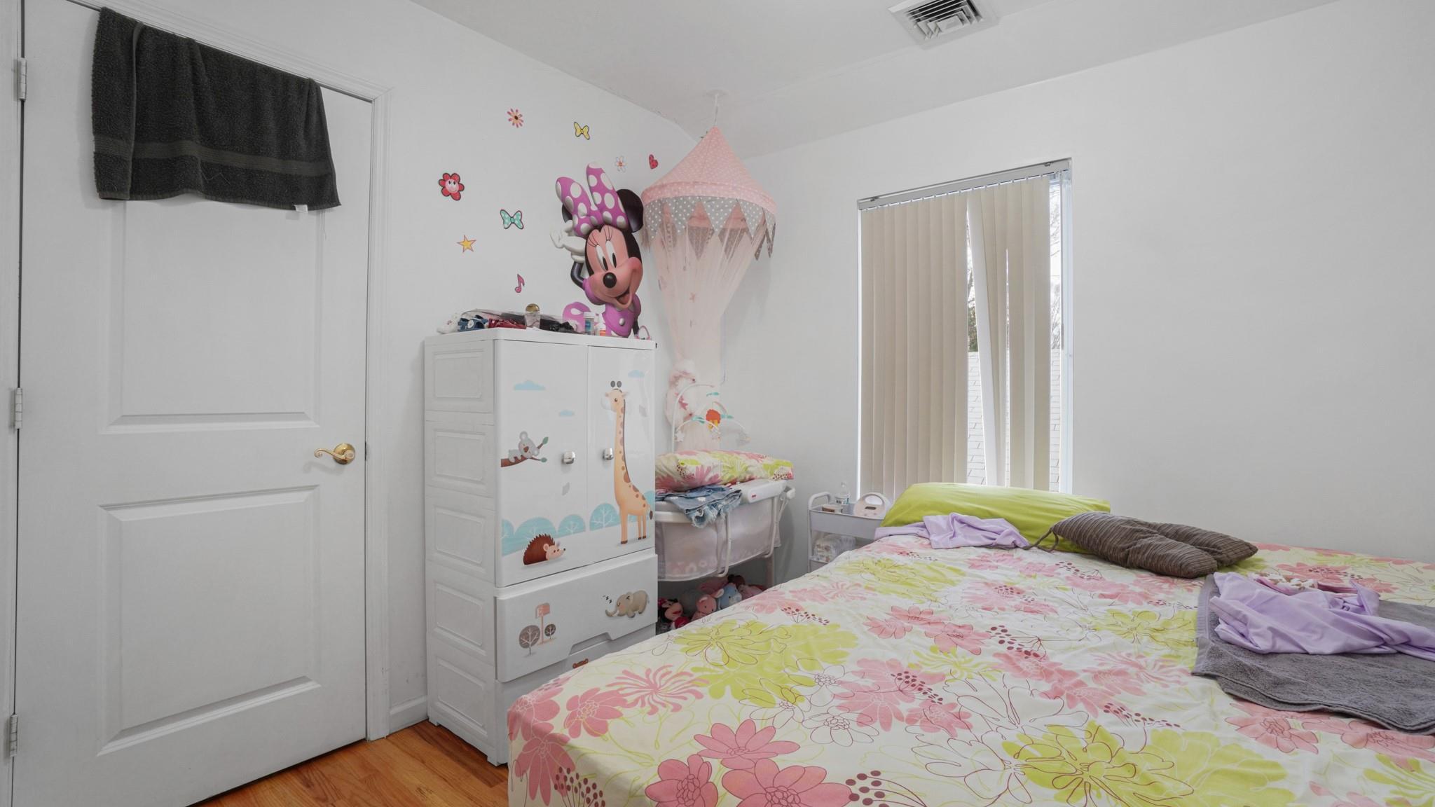 Single Family Wilson  Bronx, NY 10469, MLS-809783-5