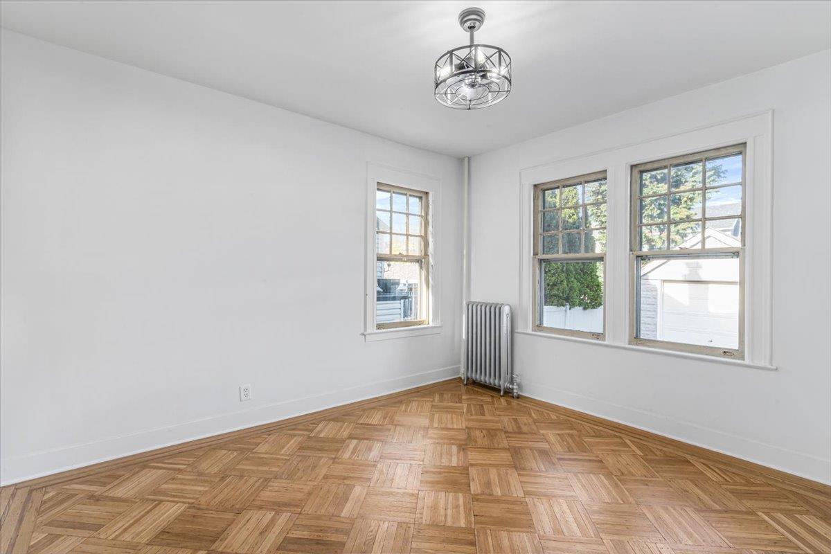 Single Family Sutter  Queens, NY 11417, MLS-809794-11