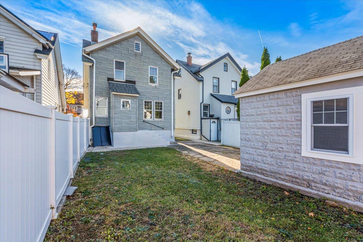 Single Family Sutter  Queens, NY 11417, MLS-809794-26