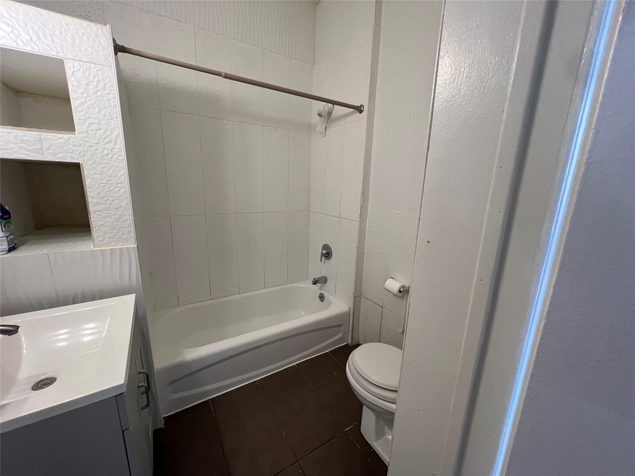 Apartment Beach 118th  Queens, NY 11694, MLS-809820-5