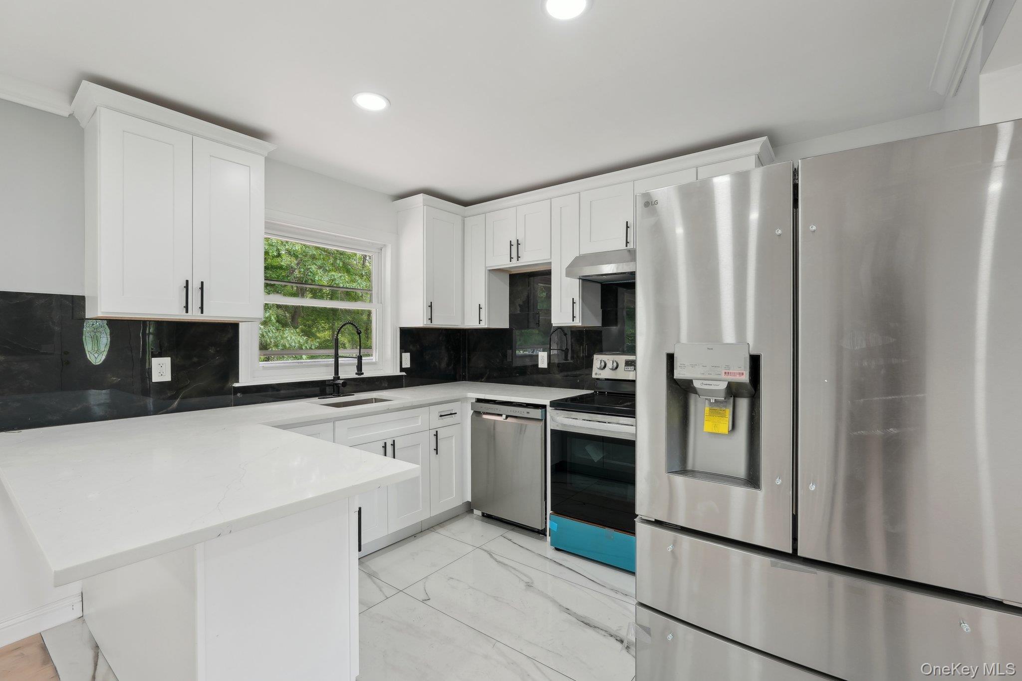 Single Family Sharon Ulster County, NY 12528, MLS-809825-11