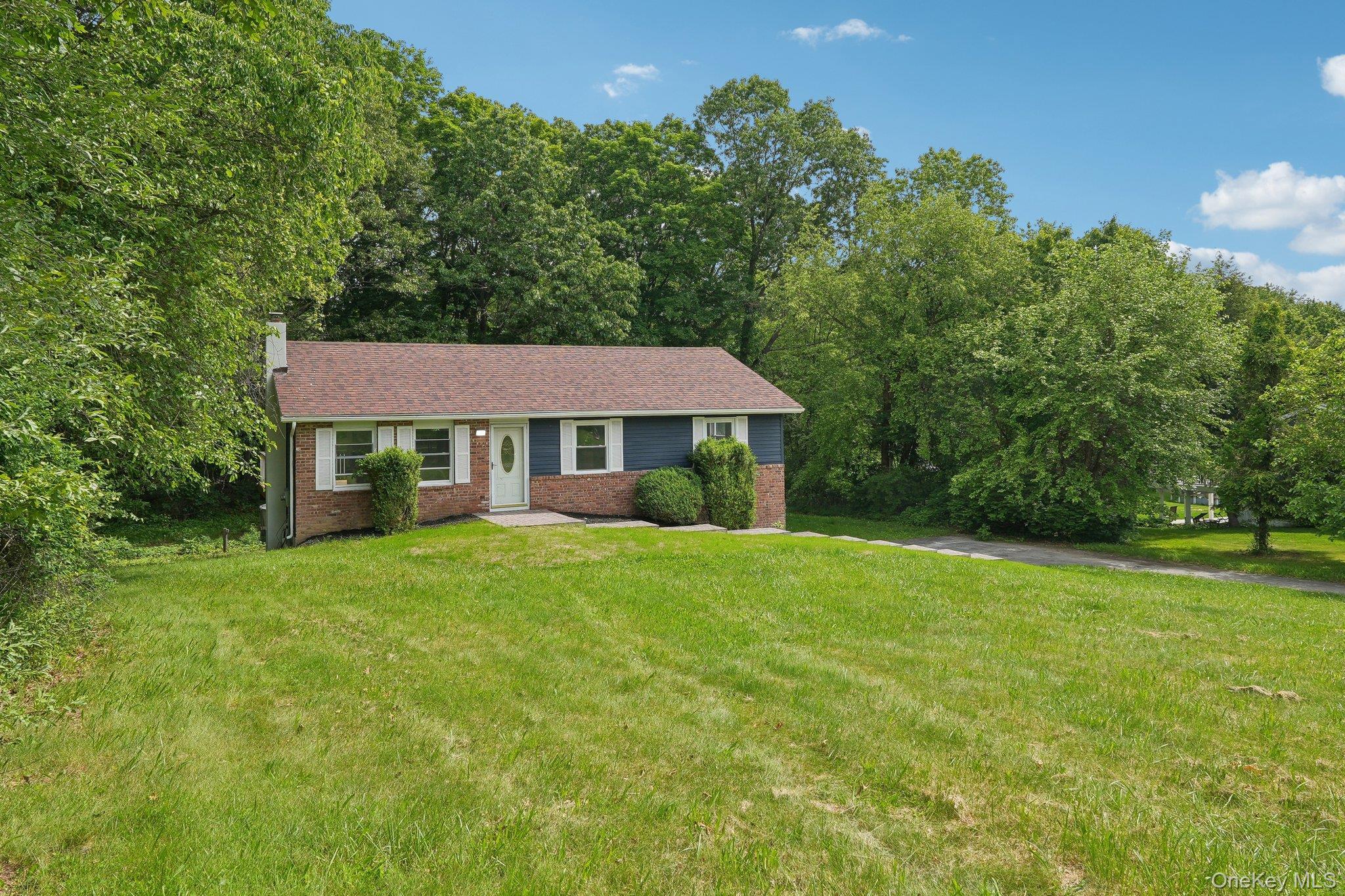 Single Family Sharon Ulster County, NY 12528, MLS-809825-2
