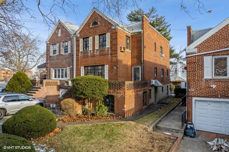 Single Family Gerritsen  Brooklyn, NY 11229, MLS-809871-18