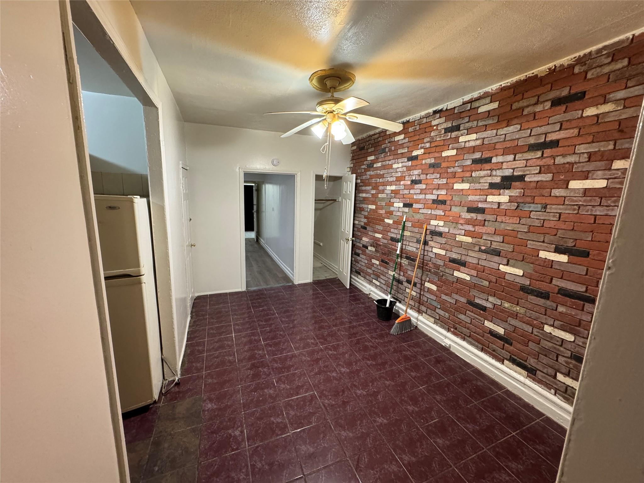 Apartment Fish  Bronx, NY 10469, MLS-809929-5