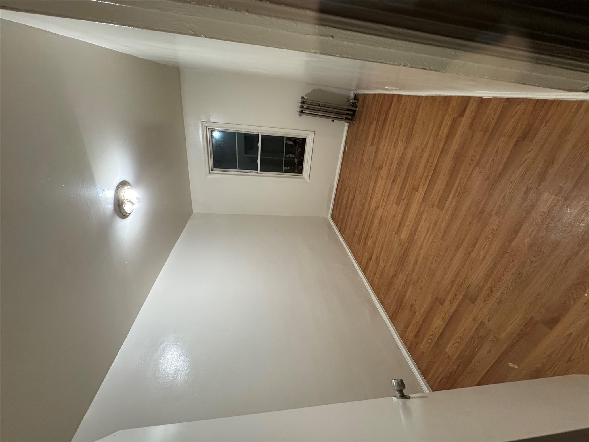 Apartment Fish  Bronx, NY 10469, MLS-809929-8