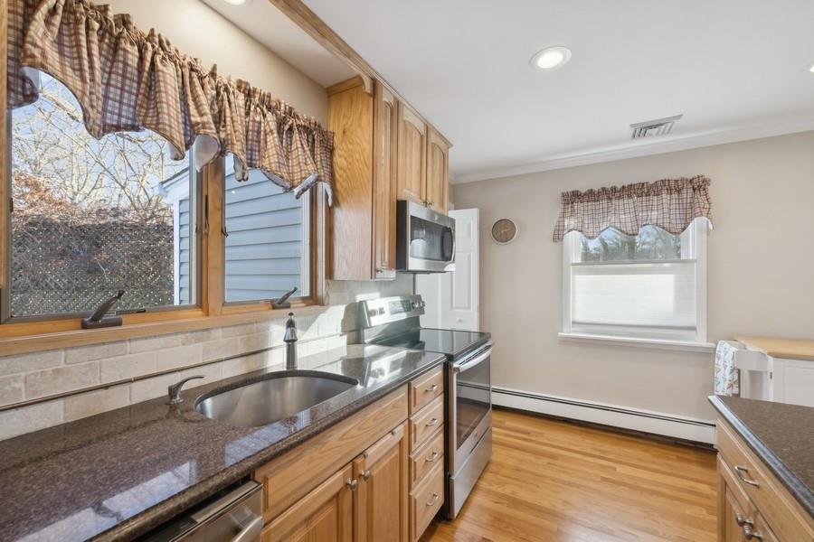 Single Family Church  Suffolk County, NY 11931, MLS-809944-12