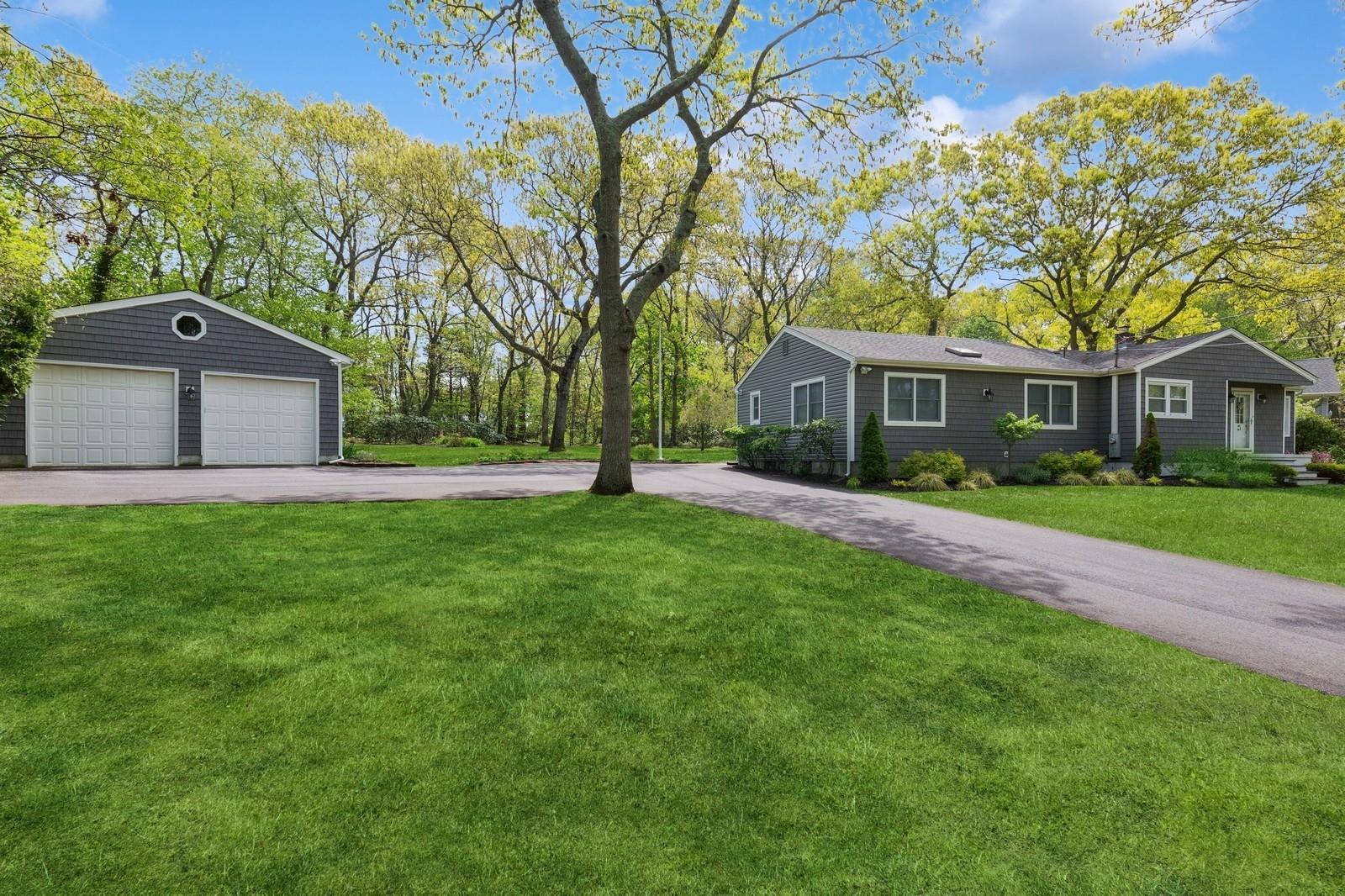 Single Family Church  Suffolk County, NY 11931, MLS-809944-2