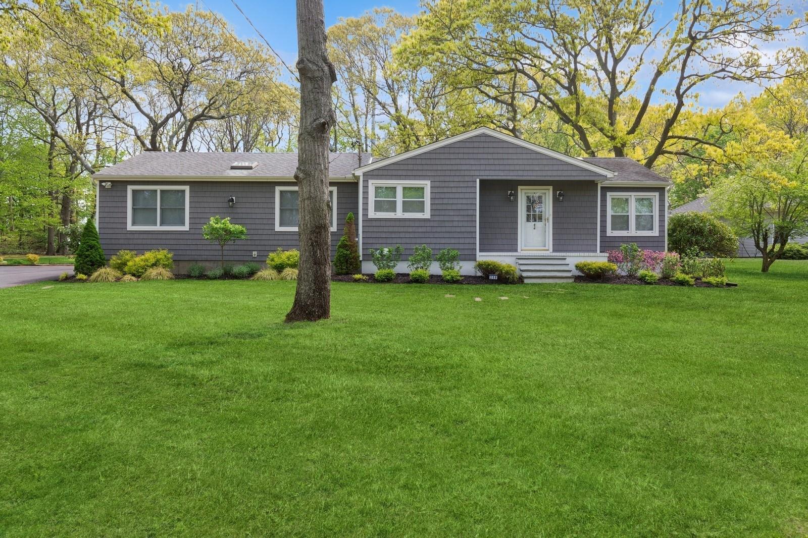 Single Family Church  Suffolk County, NY 11931, MLS-809944-3