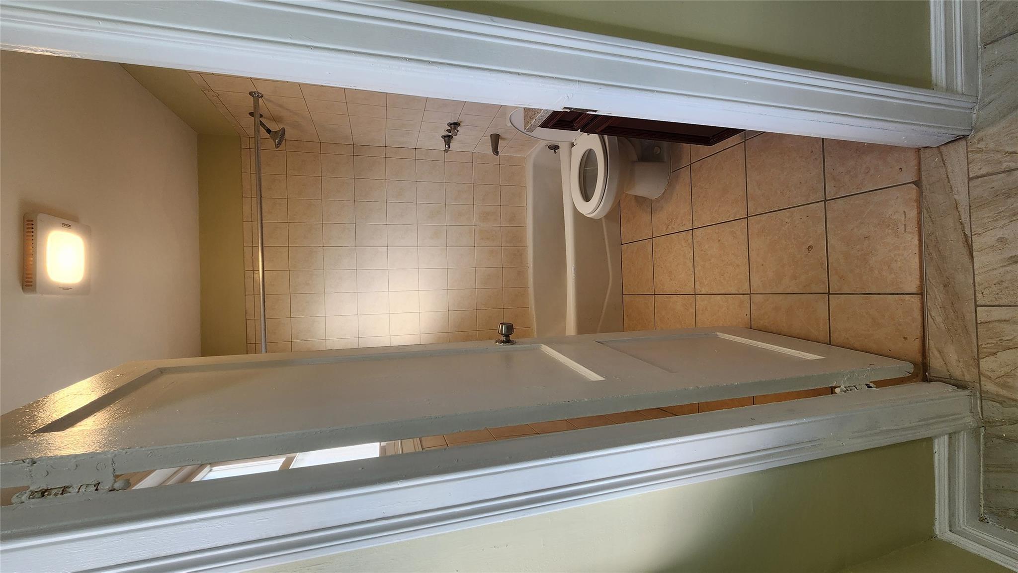 Apartment 218th  Queens, NY 11413, MLS-809988-16