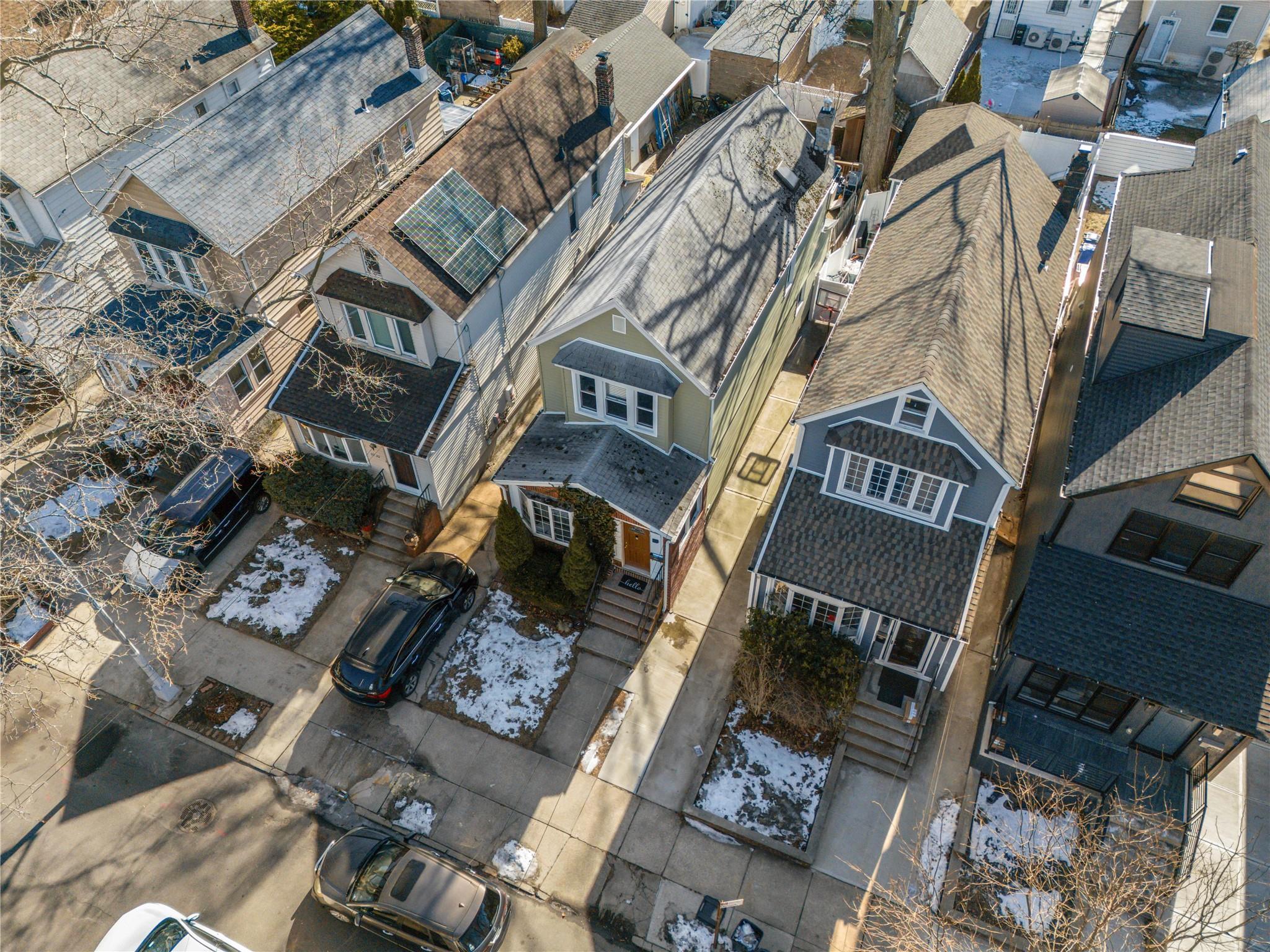 Single Family Nansen  Queens, NY 11375, MLS-809995-24