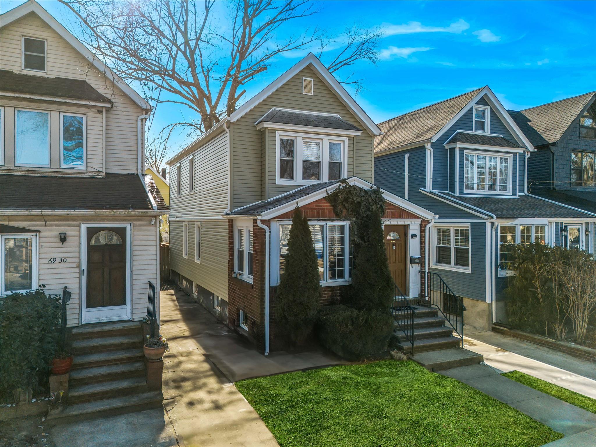 Single Family Nansen  Queens, NY 11375, MLS-809995-3