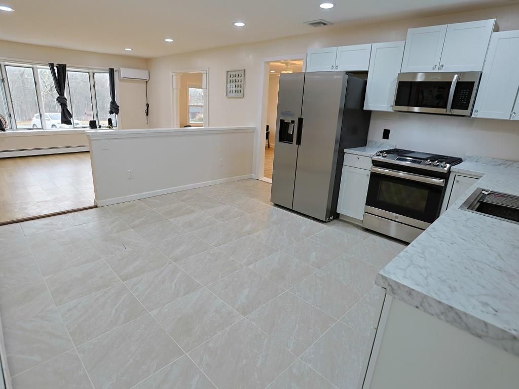 Single Family Ridgebury  Orange County, NY 10958, MLS-810050-8