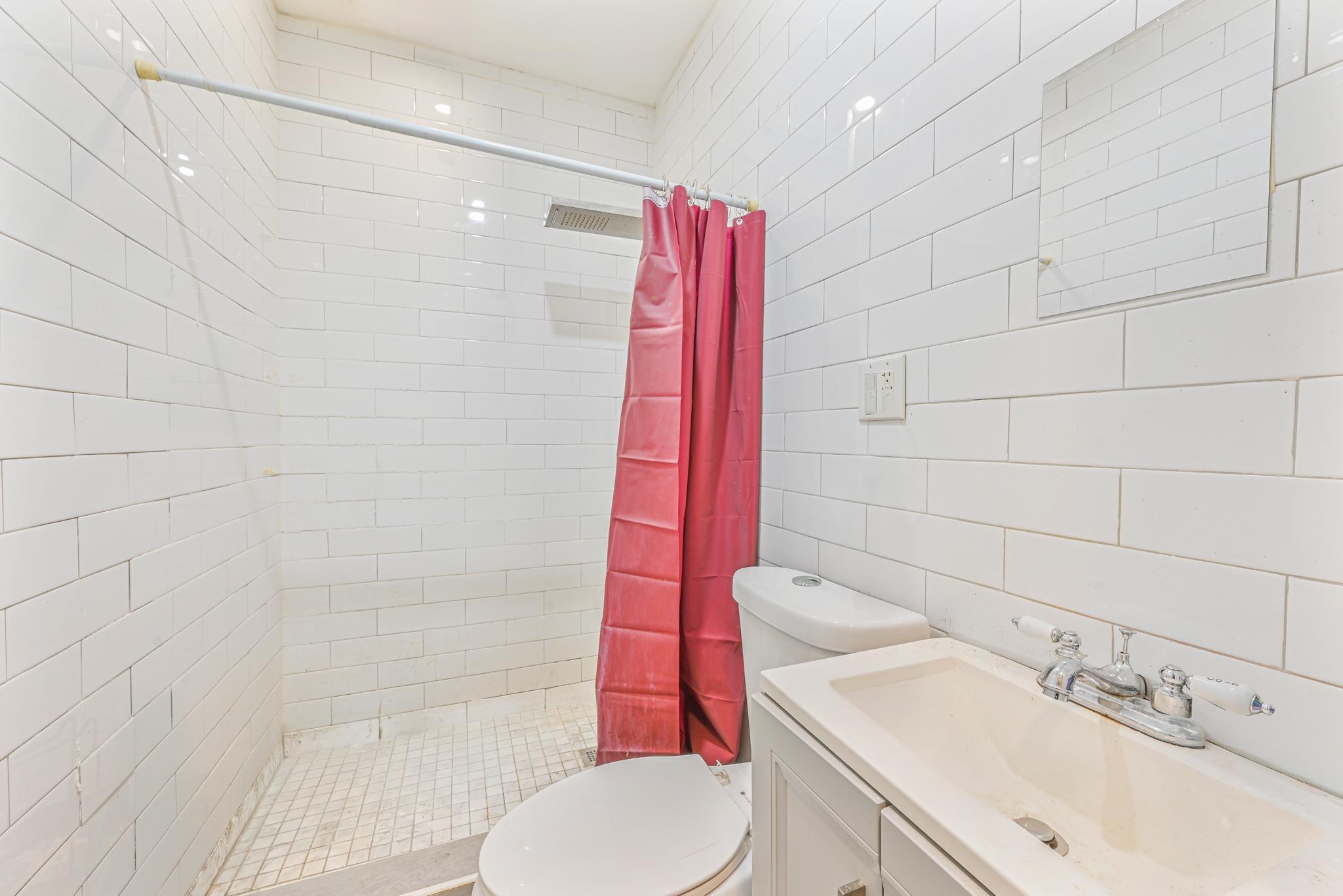 Single Family Bathgate Ave Bronx, NY 10457, MLS-810063-12