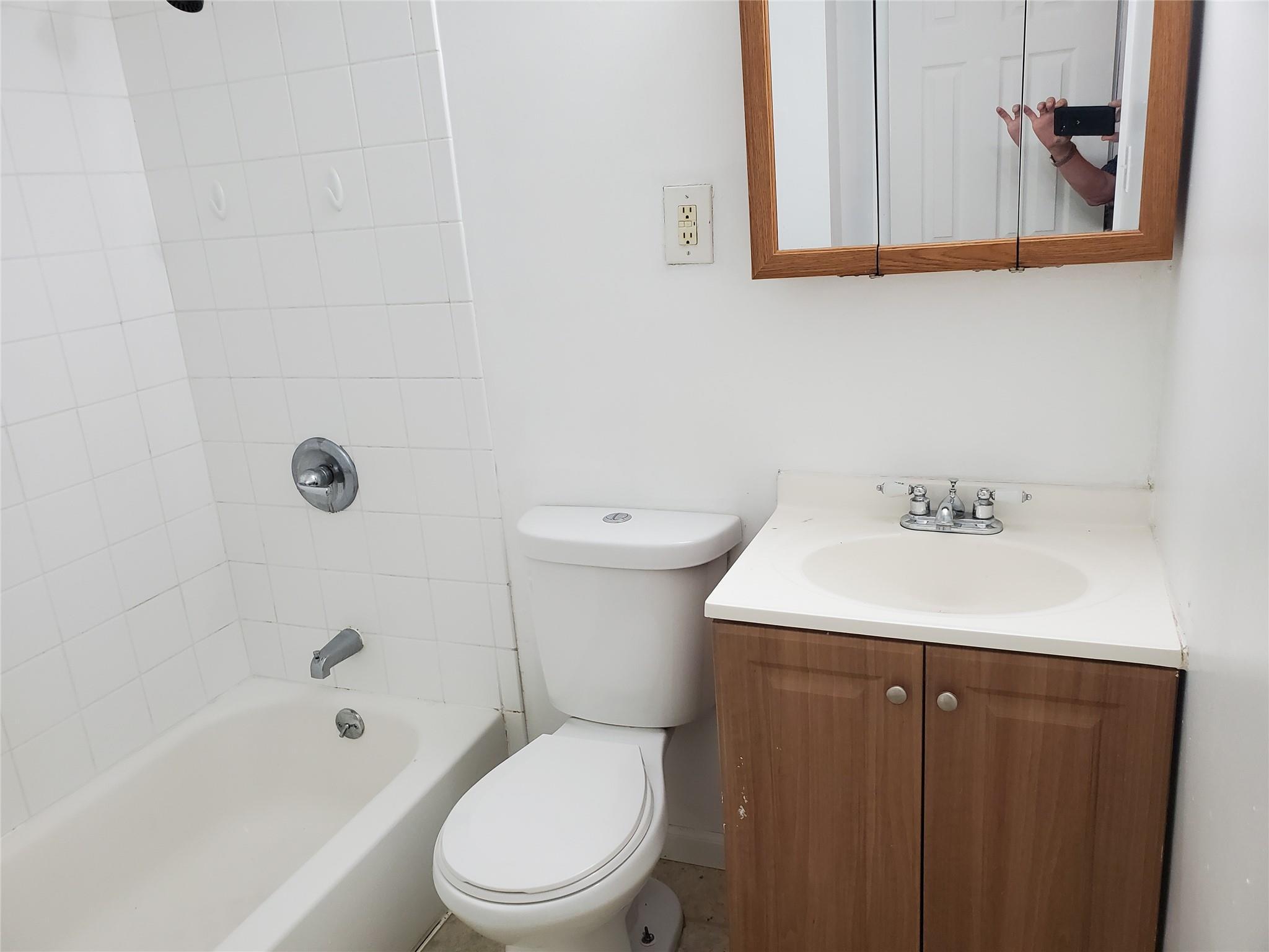 Single Family Sally  Suffolk County, NY 11961, MLS-810219-7