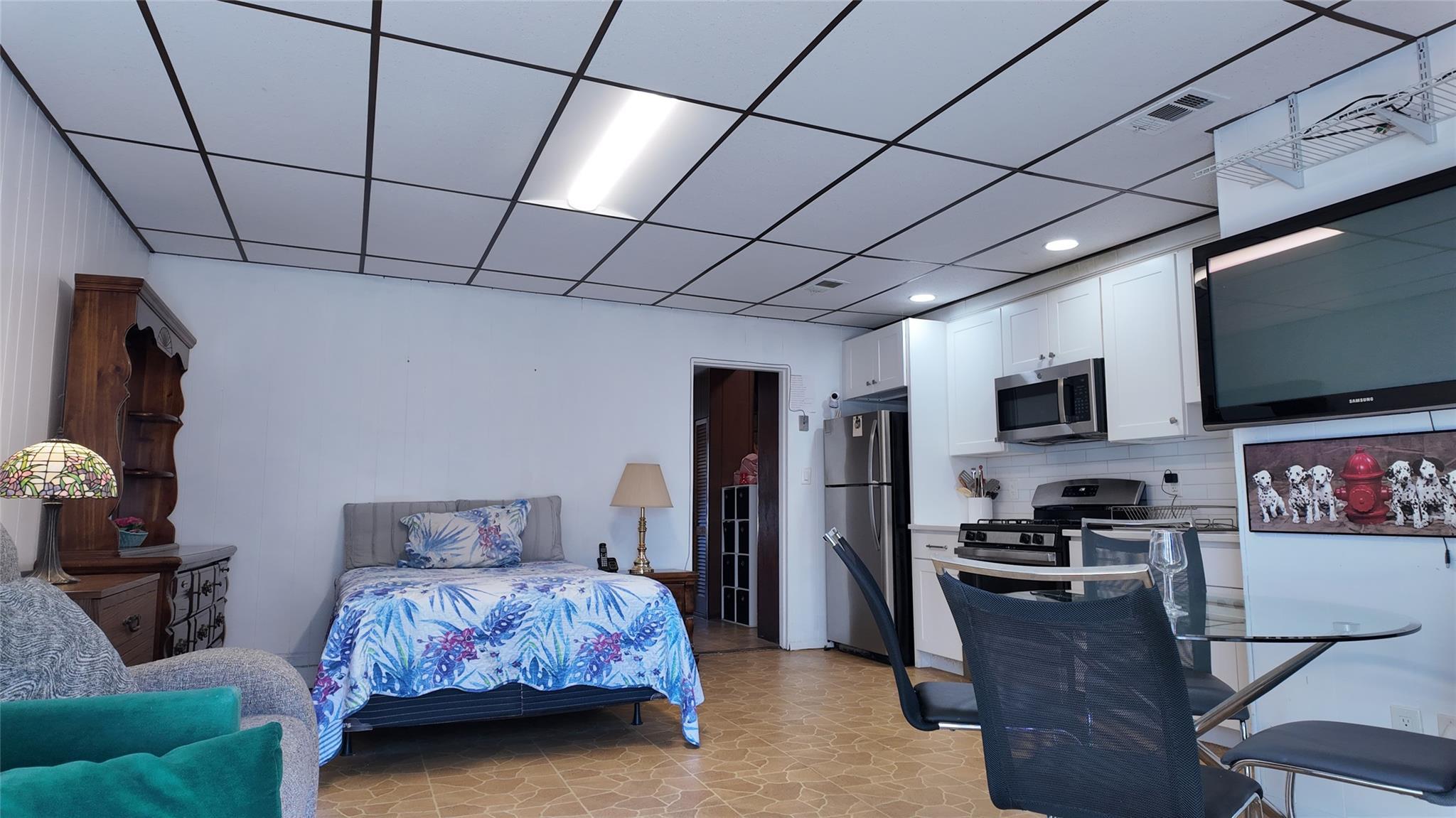 Single Family Davis  Bronx, NY 10465, MLS-810260-19
