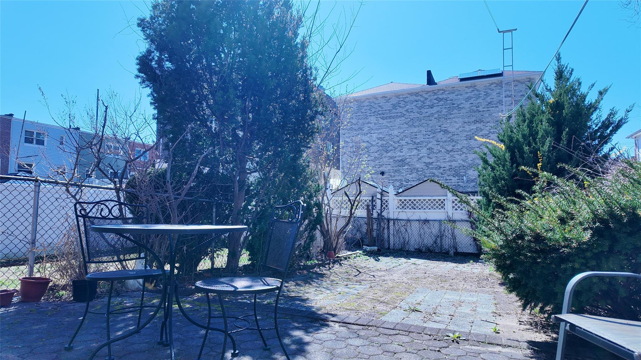 Single Family Davis  Bronx, NY 10465, MLS-810260-21