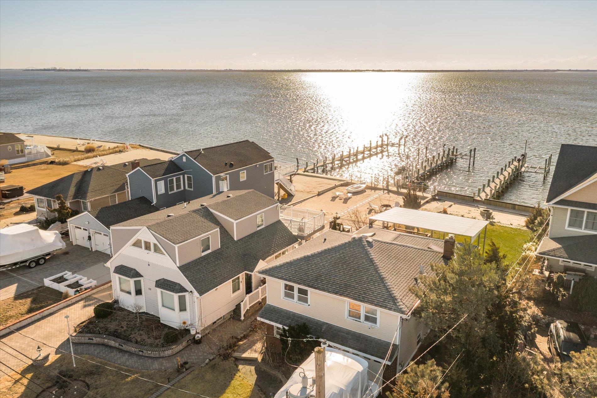 Single Family Beach Promenade  Suffolk County, NY 11757, MLS-810376-3