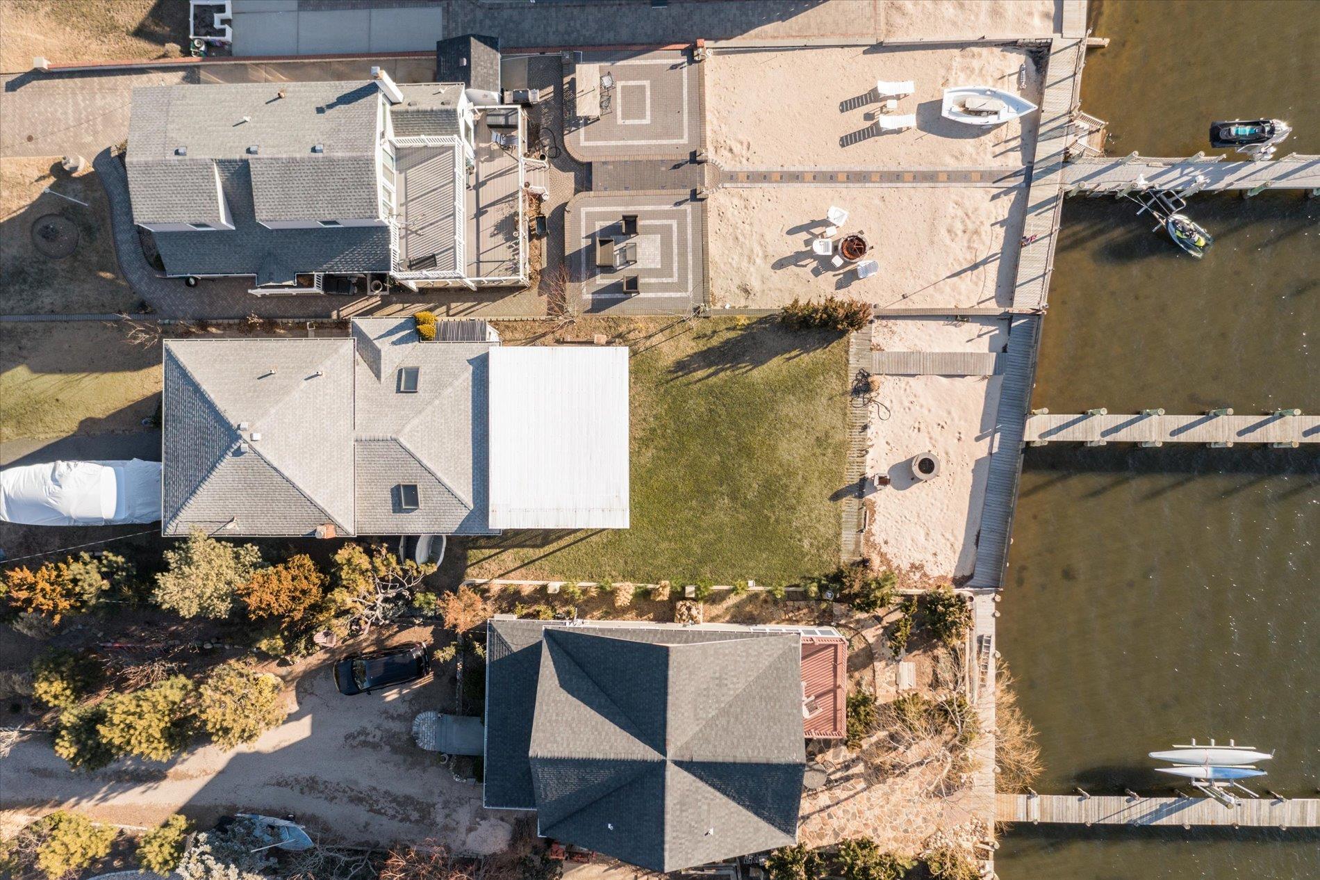 Single Family Beach Promenade  Suffolk County, NY 11757, MLS-810376-5
