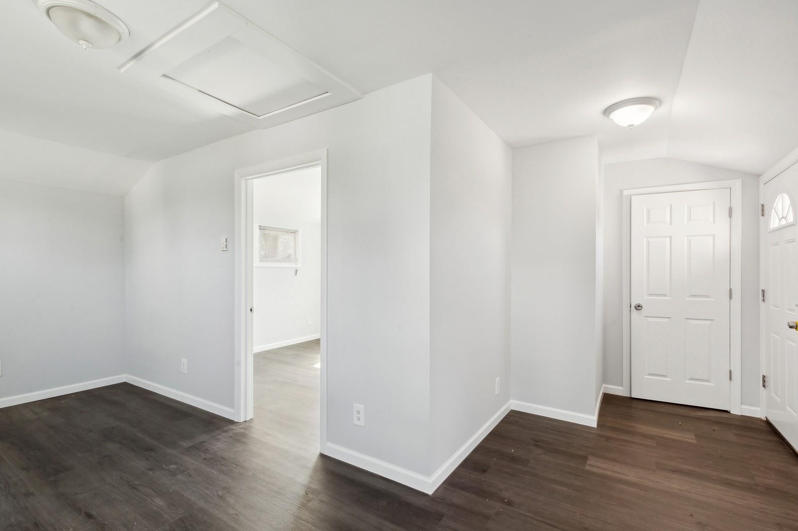 Single Family Locust  Suffolk County, NY 11951, MLS-810455-12