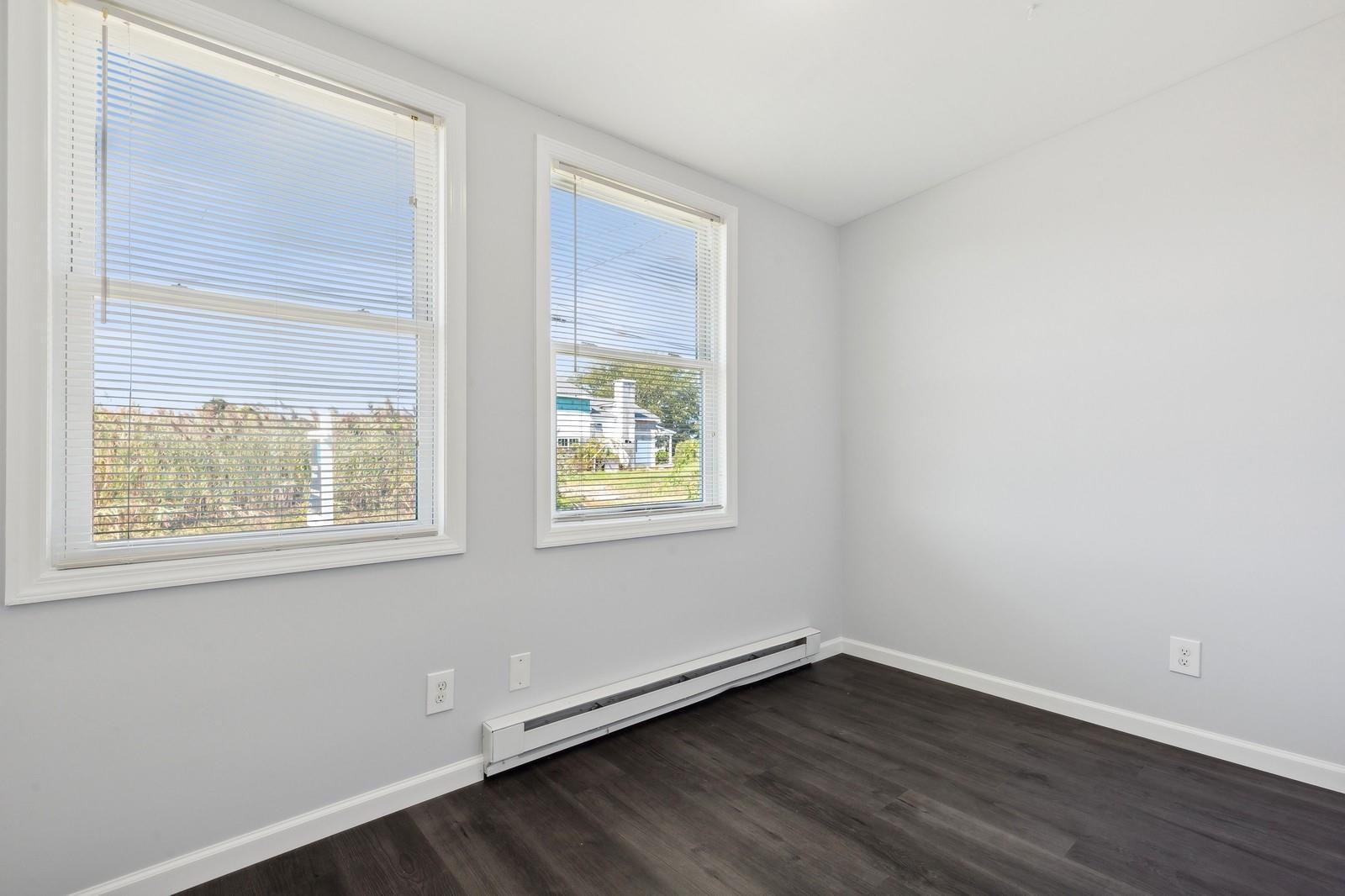 Single Family Locust  Suffolk County, NY 11951, MLS-810455-9